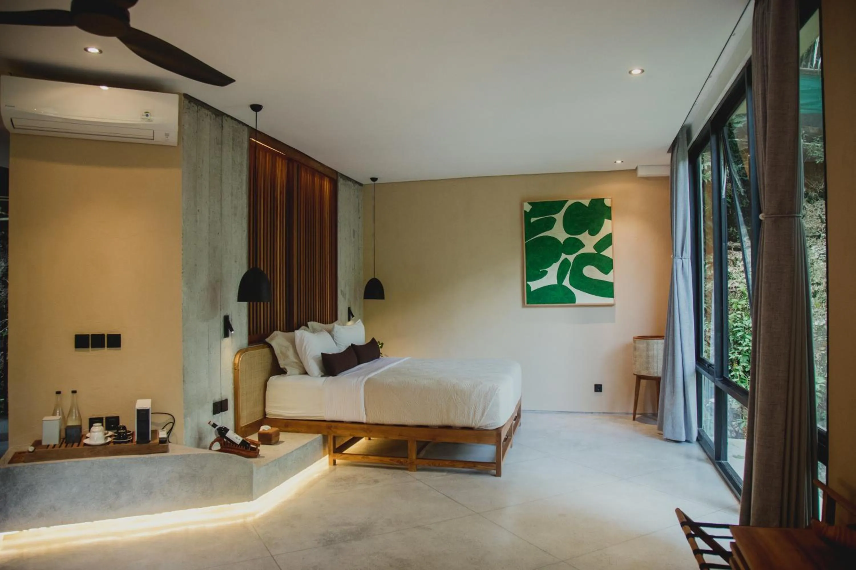 Bed in Luwak Ubud Villa & Jungle Suite