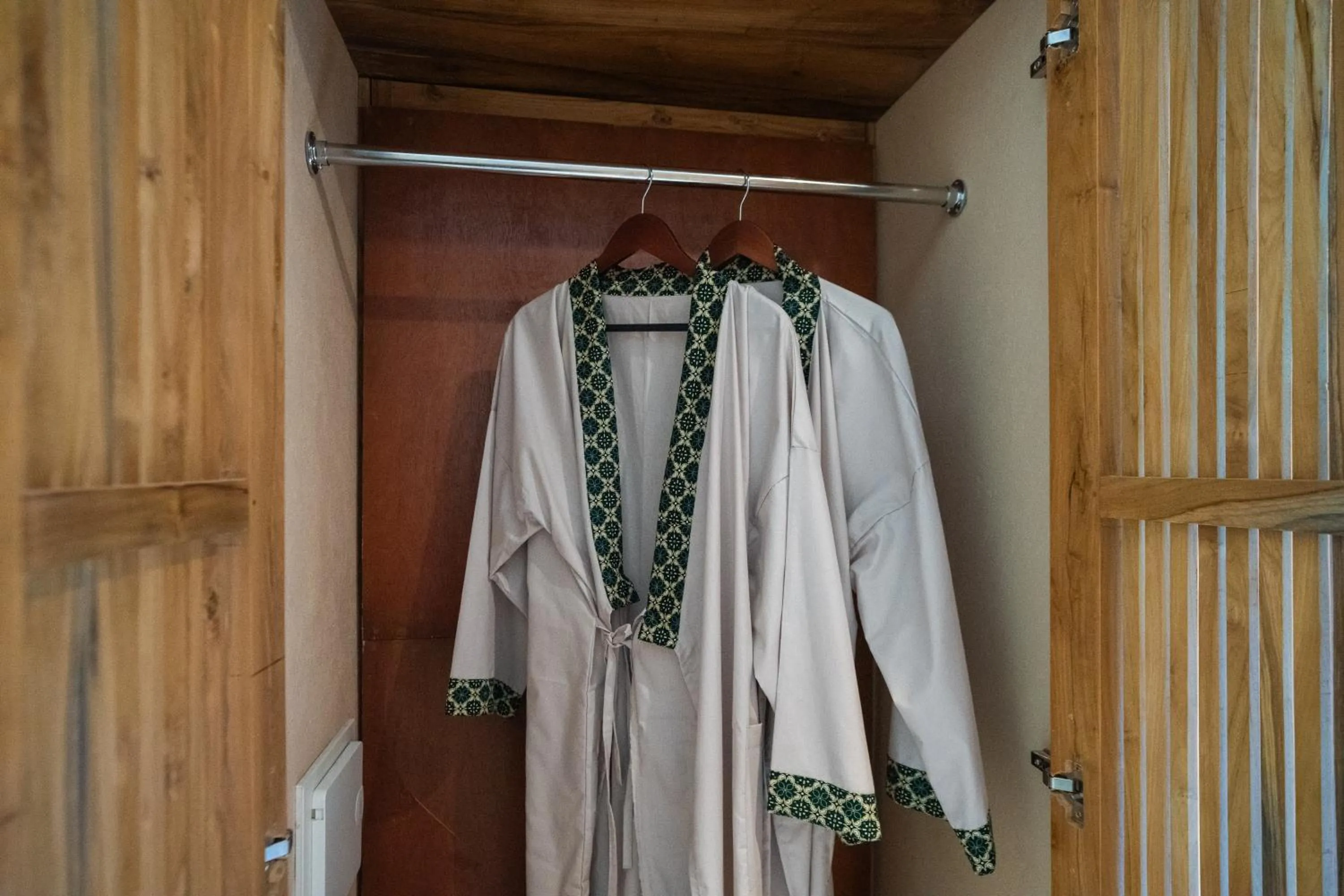wardrobe in Luwak Ubud Villa & Jungle Suite