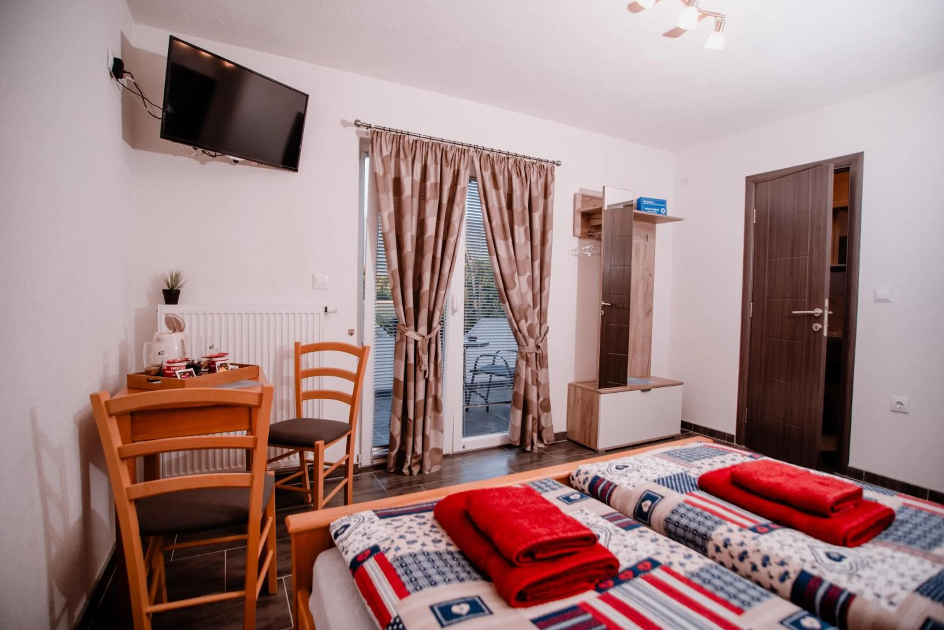 Bed in House Karakas