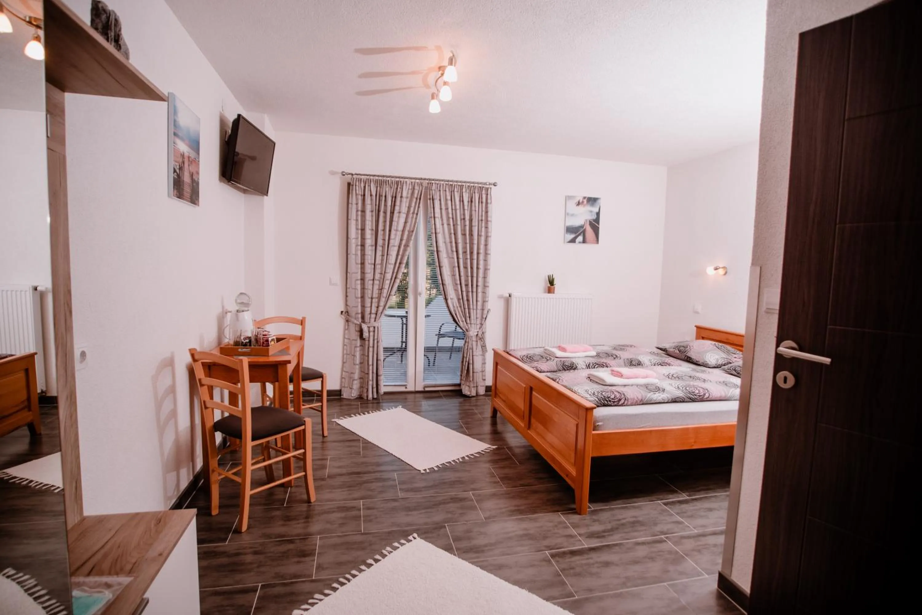 Bed in House Karakas