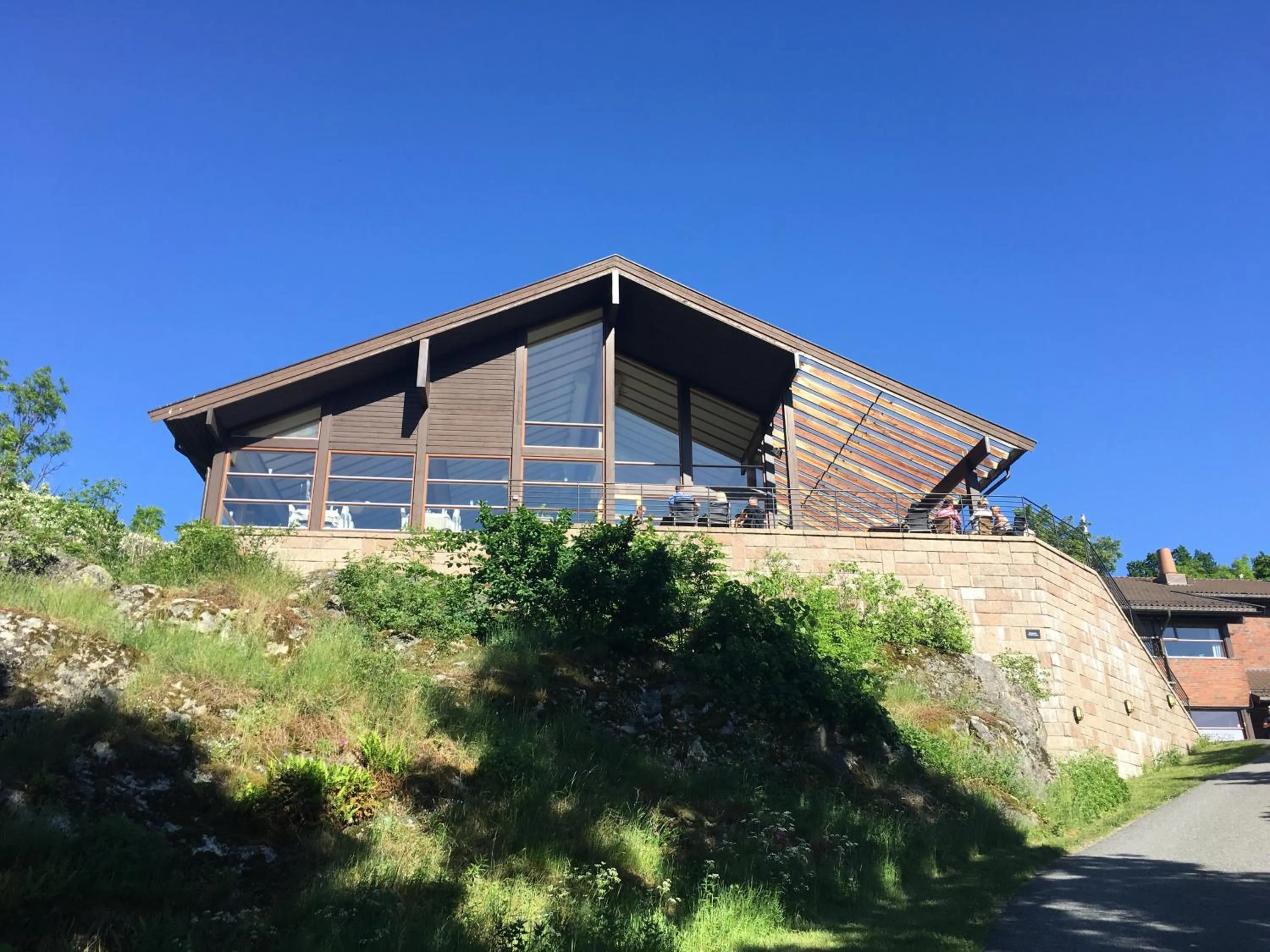 Facade/entrance in Oscarsborg Castle Hotel & Resort