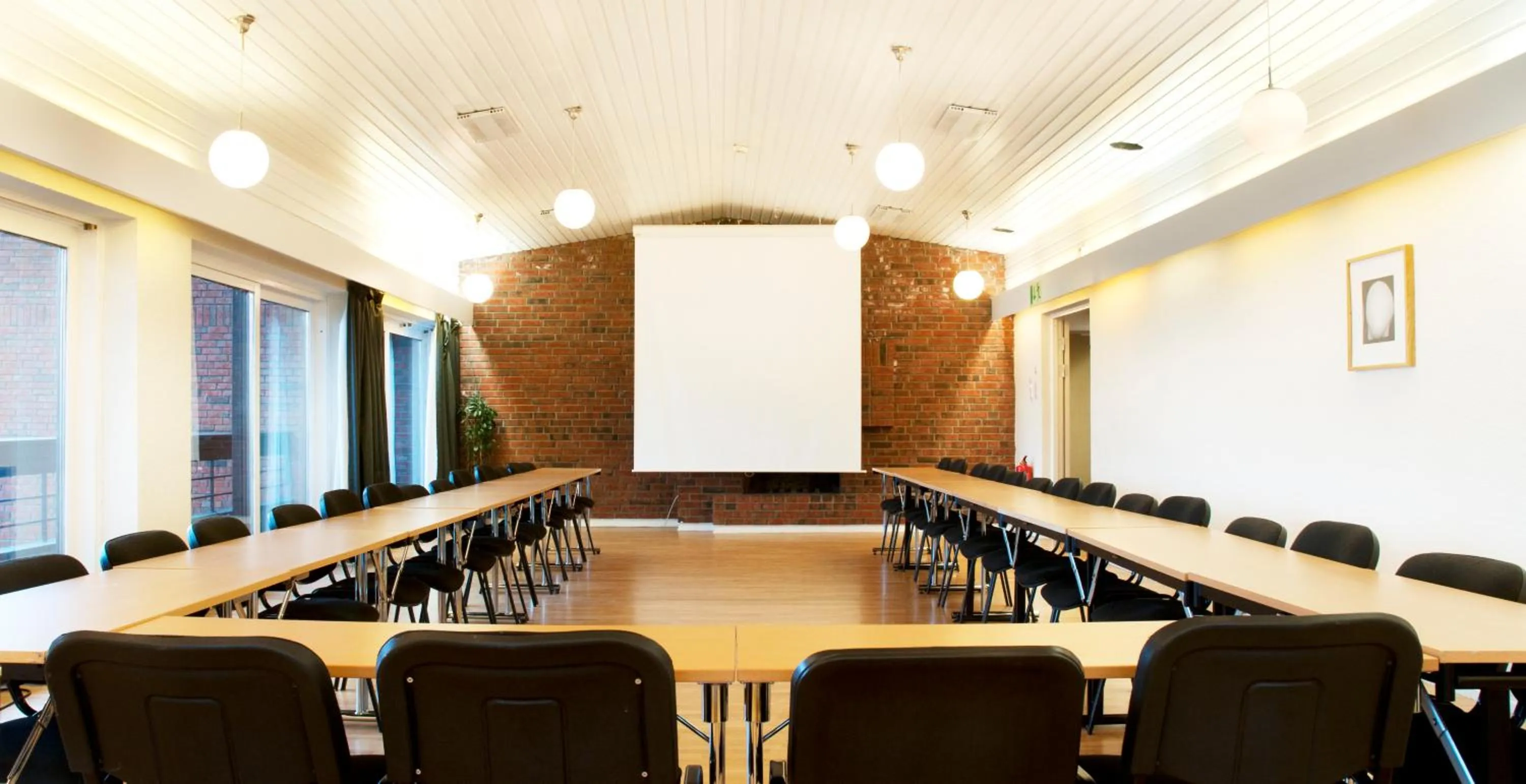 Meeting/conference room in Oscarsborg Castle Hotel & Resort
