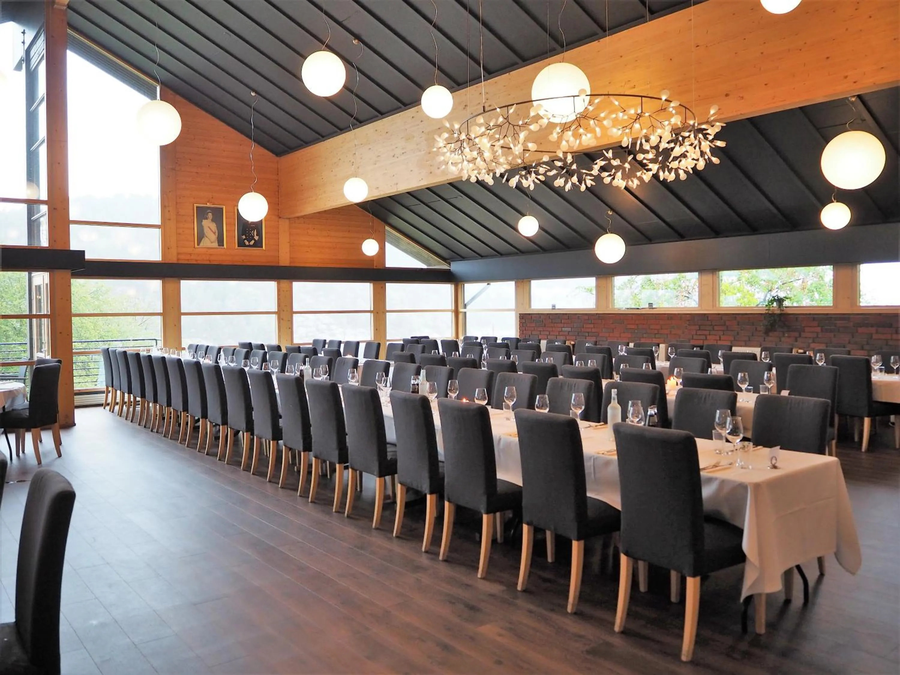 Dining area in Oscarsborg Castle Hotel & Resort