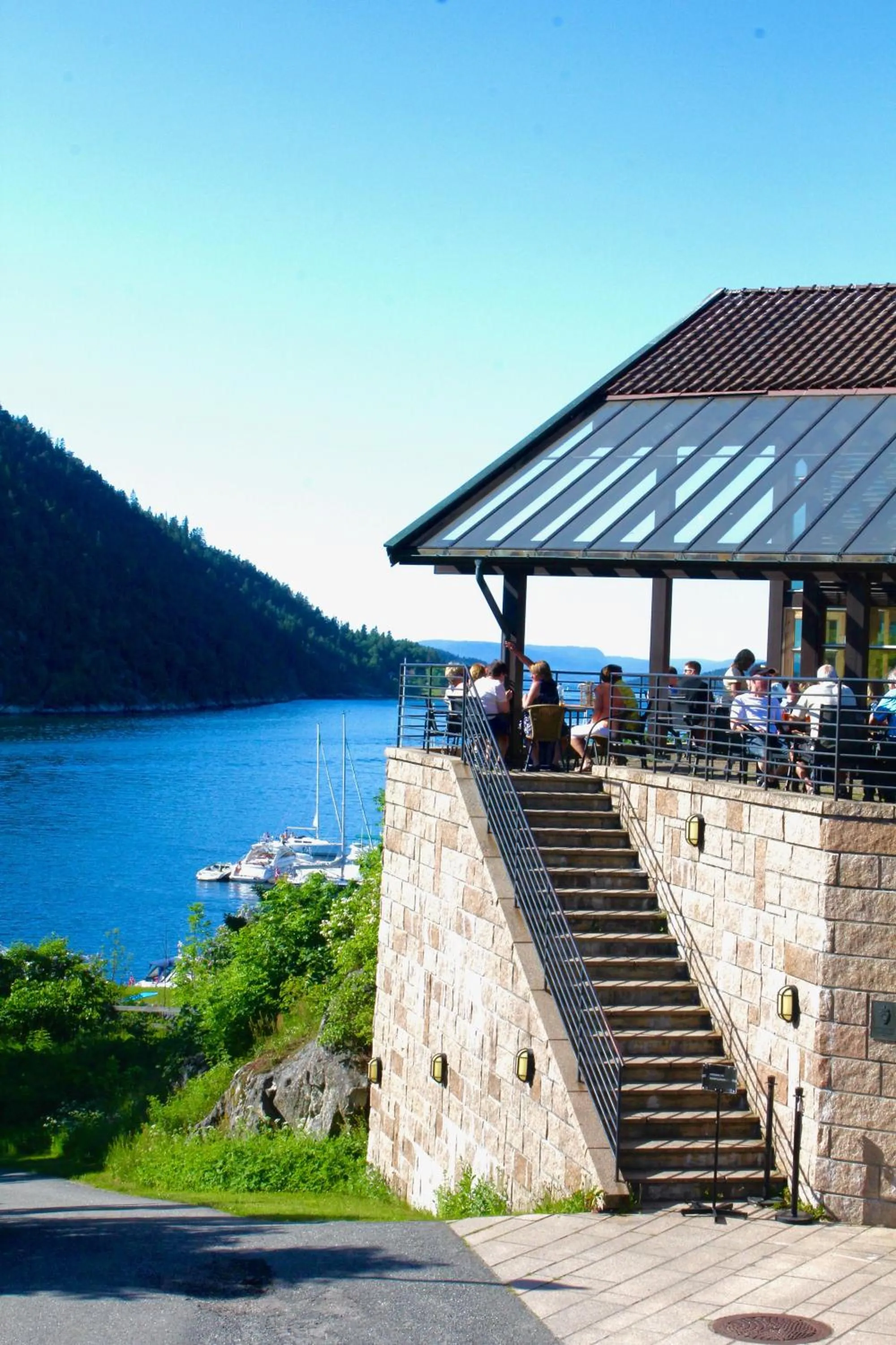 Property building in Oscarsborg Castle Hotel & Resort