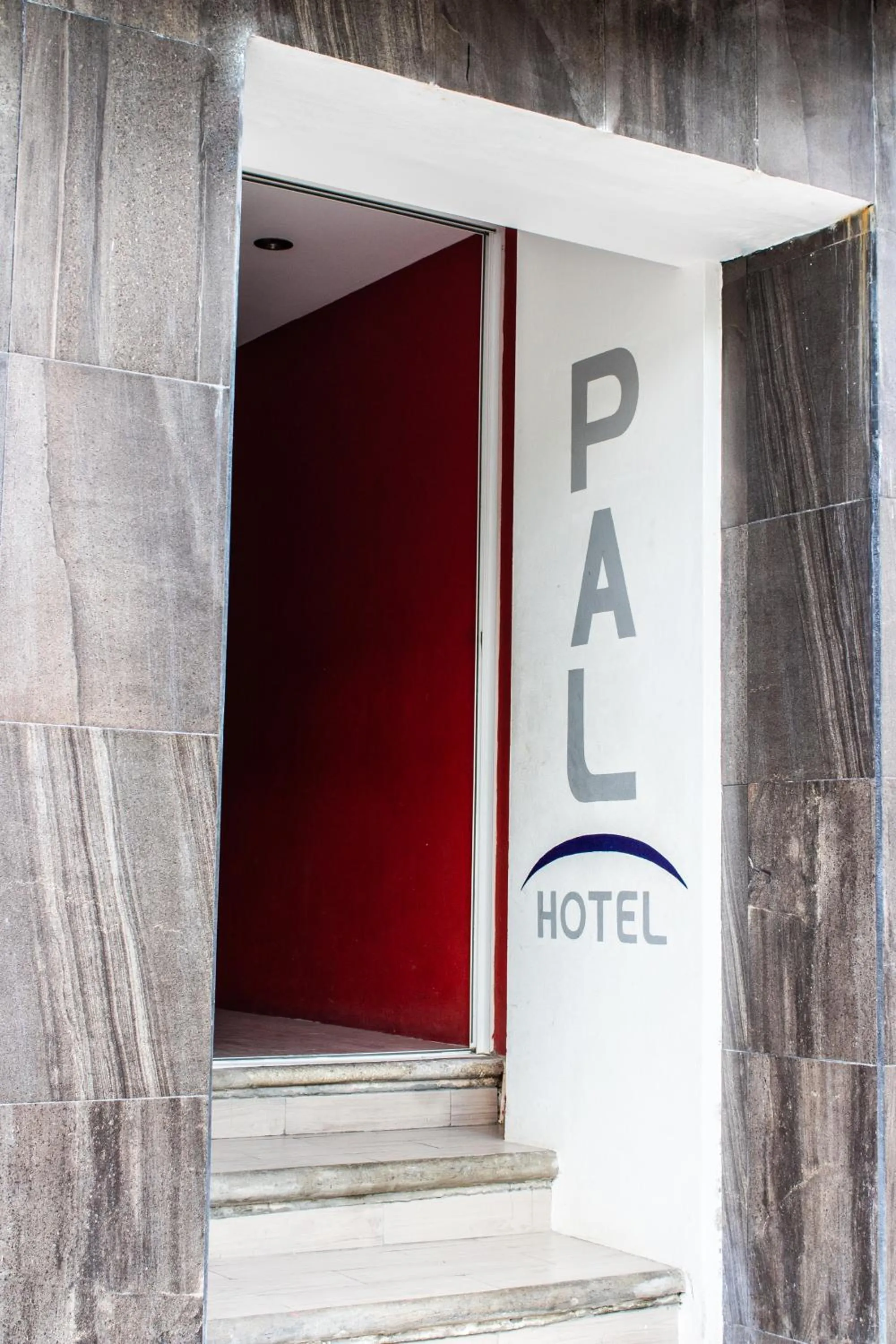 Facade/entrance in Hotel Pal Cozumel