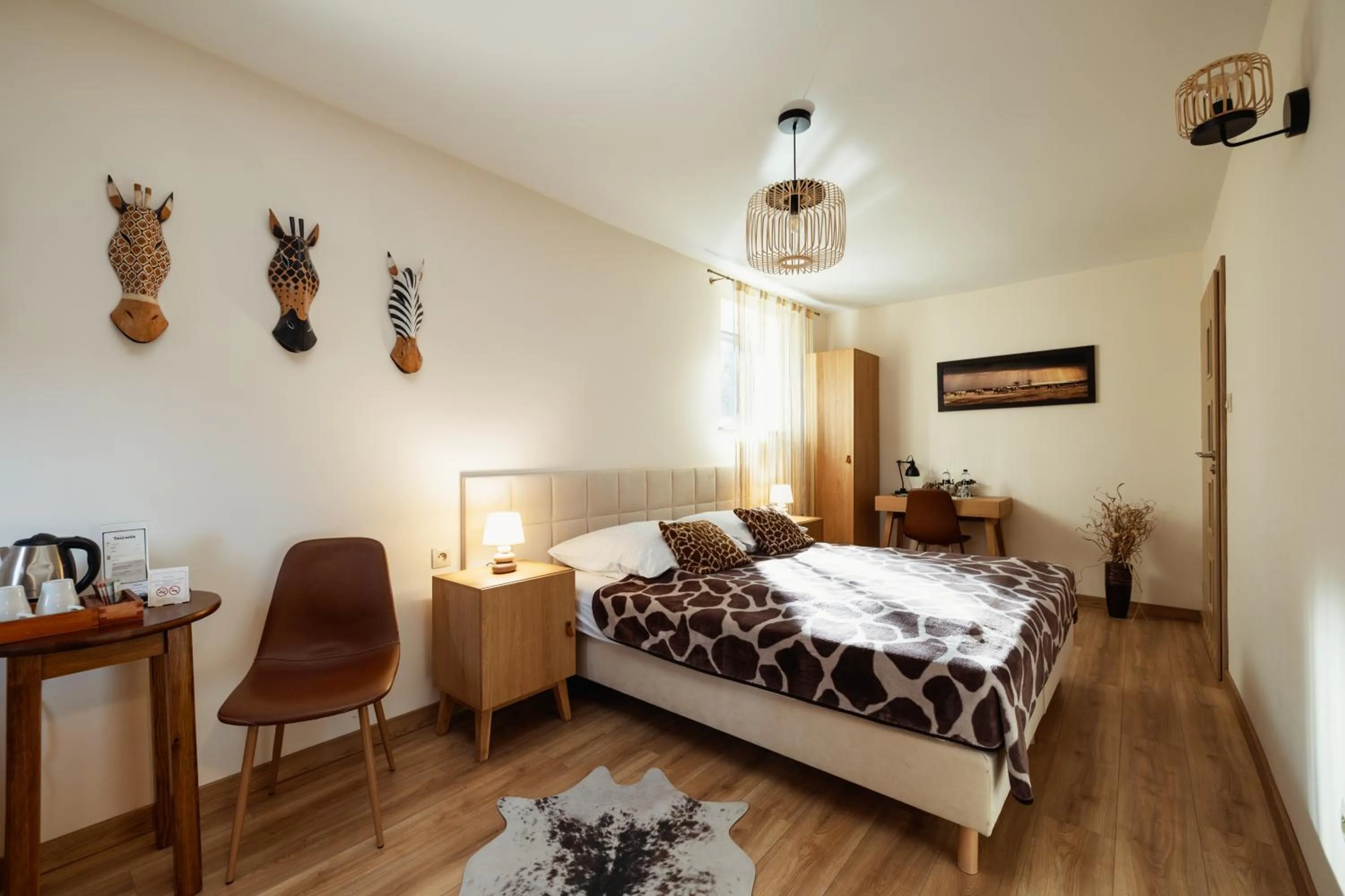 Bed in Villa Toscania-check in 24h