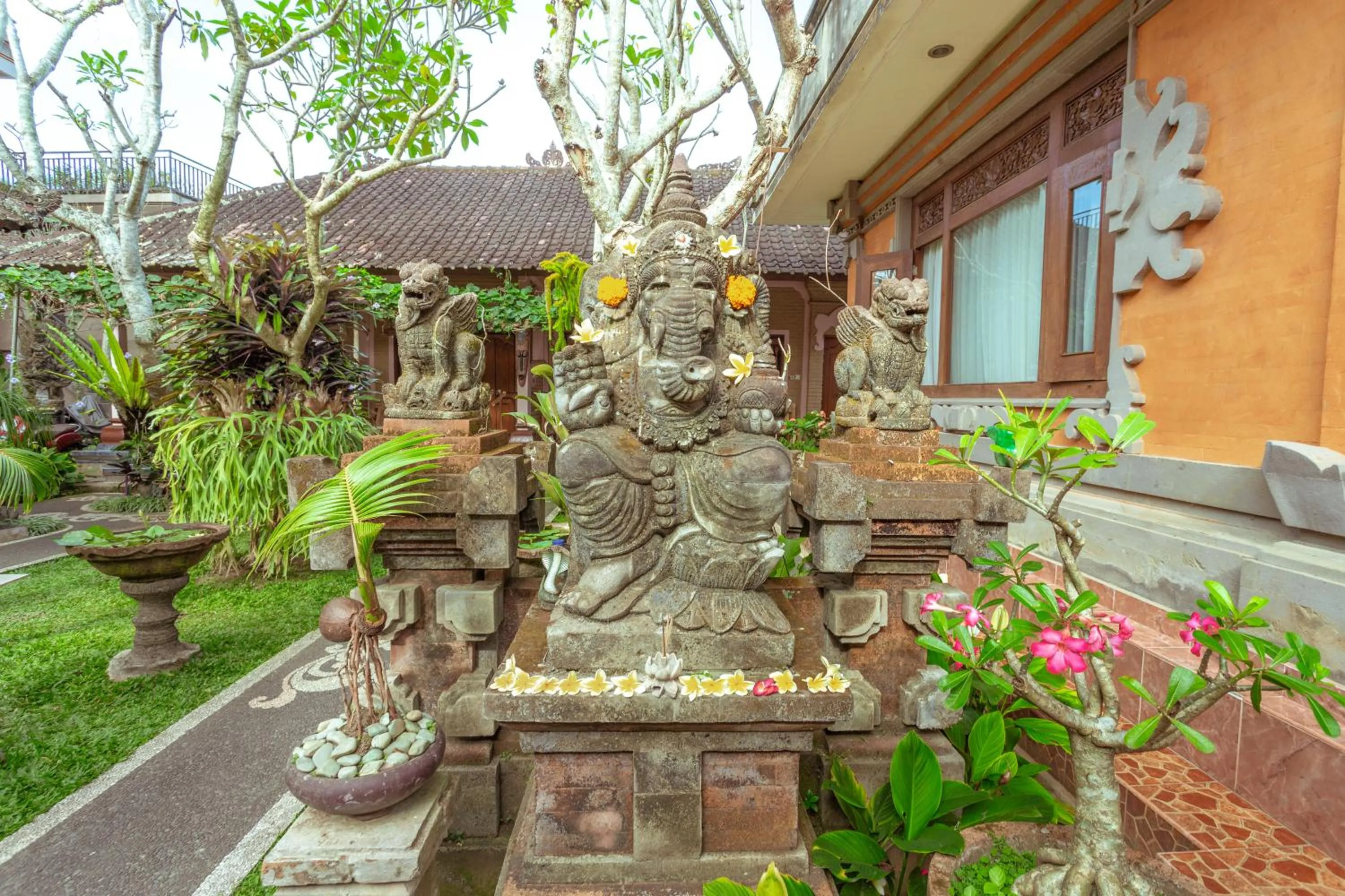 Facade/entrance in Teba House Ubud by ecommerceloka - CHSE Certified