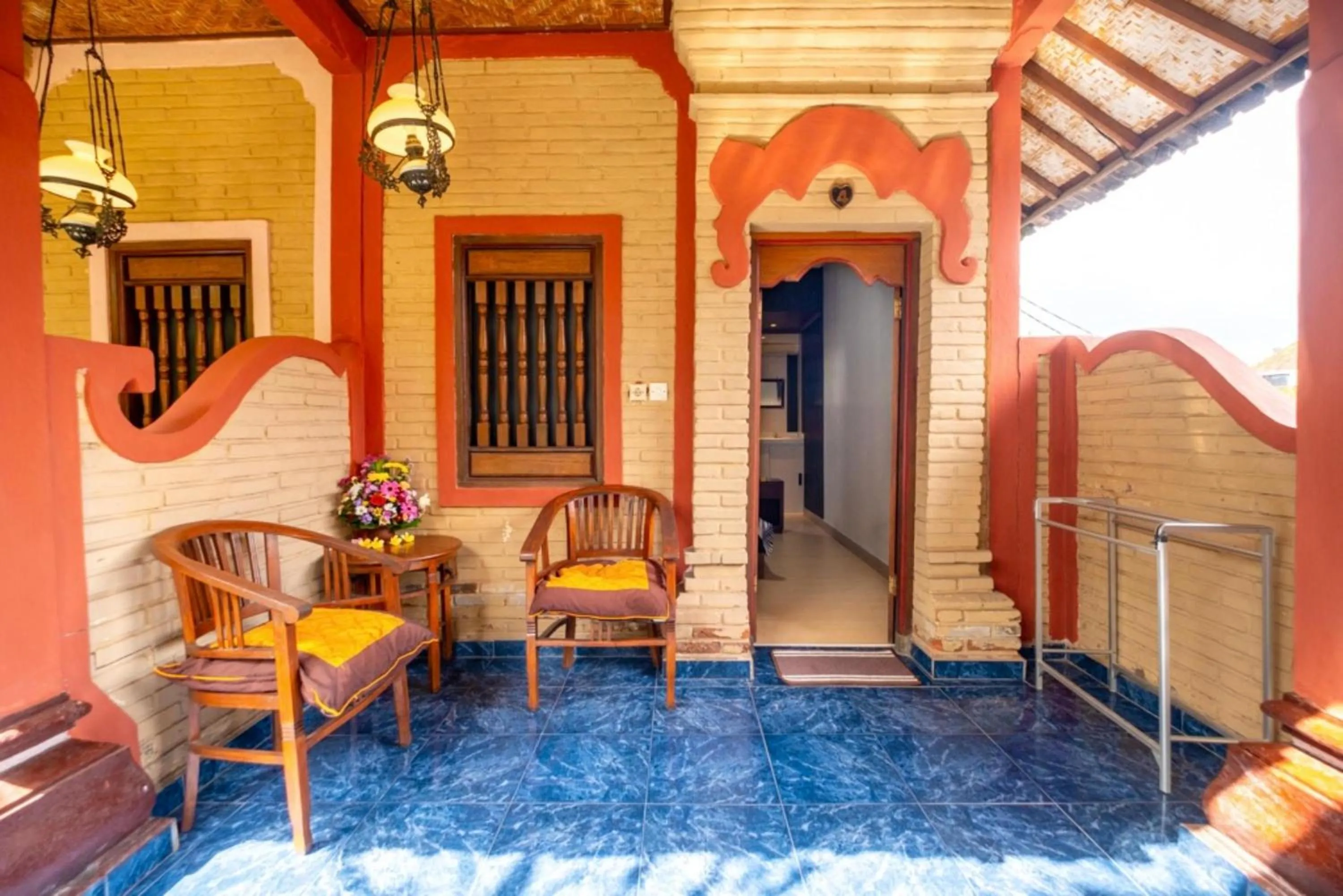 Seating area in Teba House Ubud by ecommerceloka - CHSE Certified