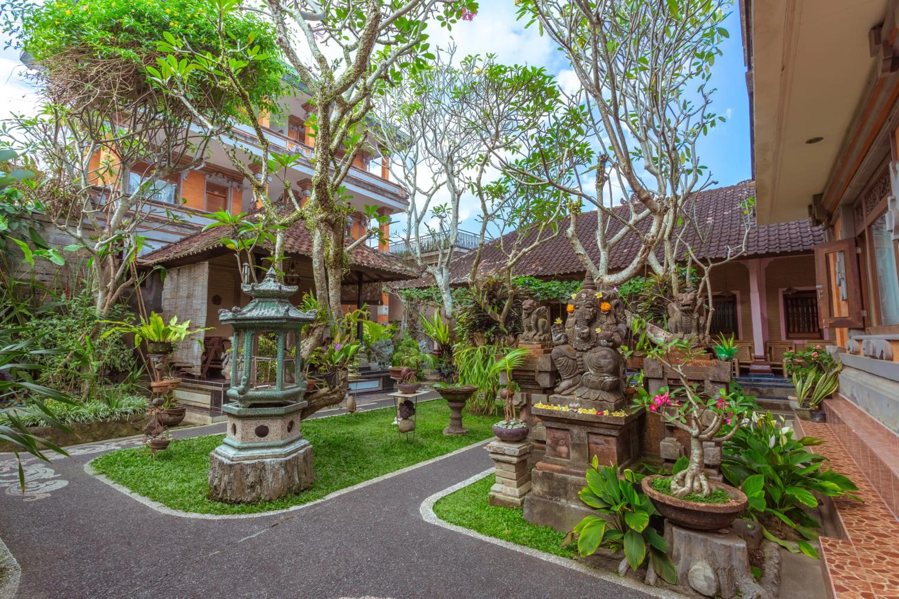 Garden in Teba House Ubud by ecommerceloka - CHSE Certified