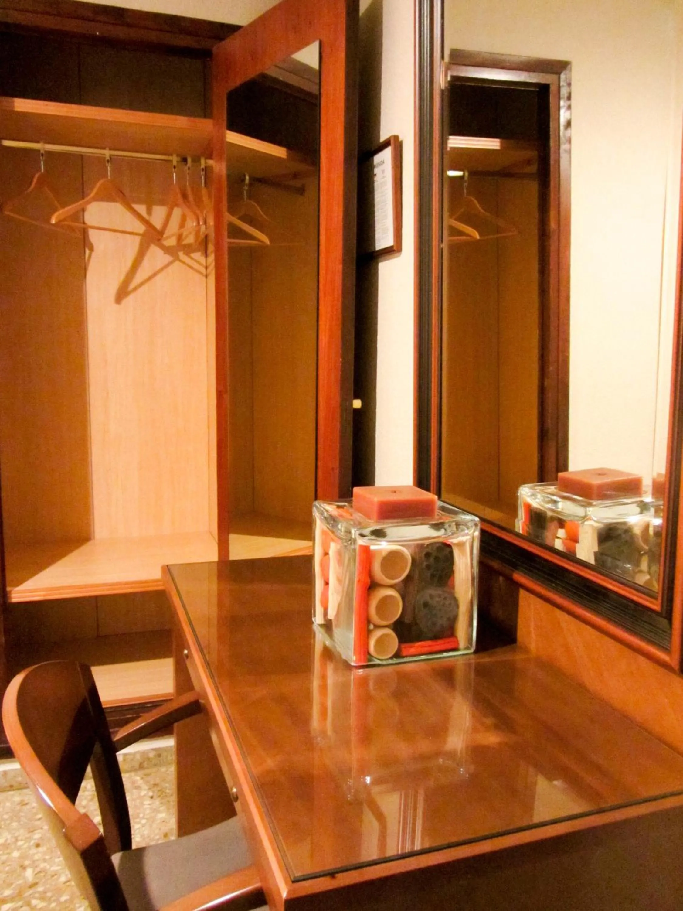 Decorative detail in Hotel Avenida