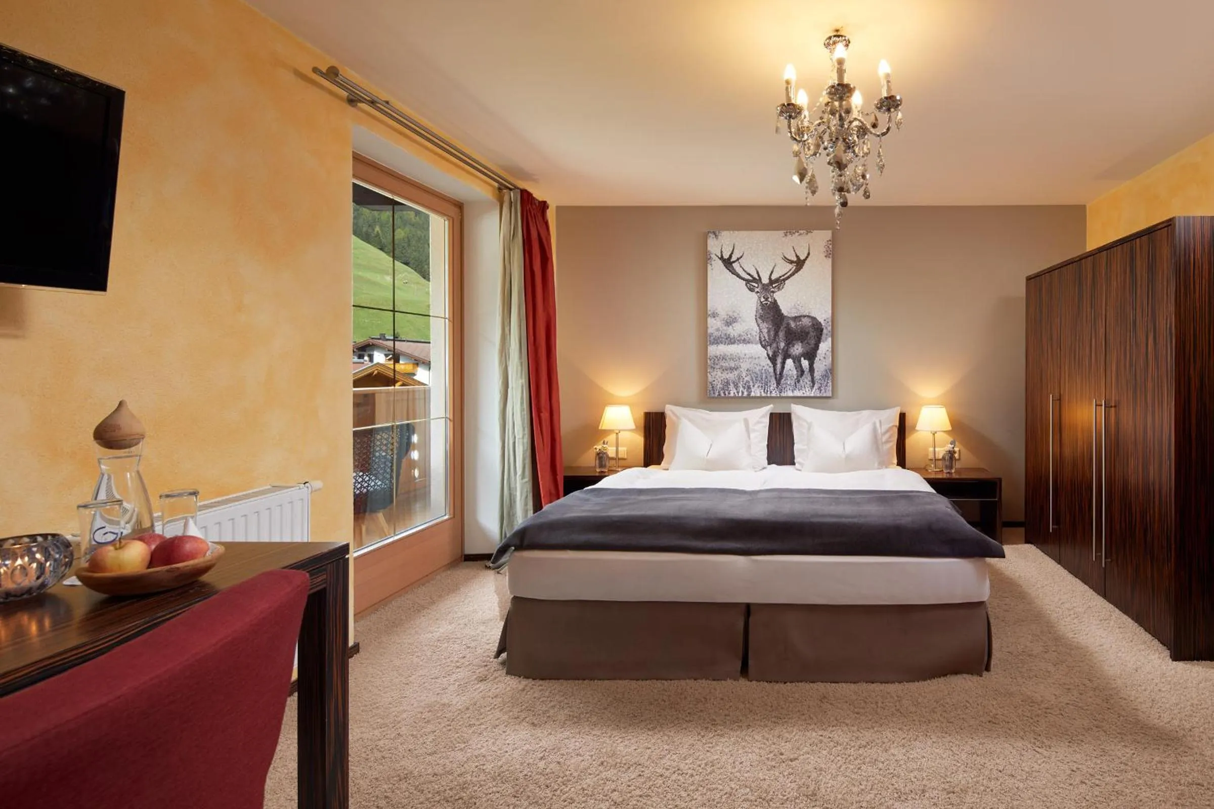 Bedroom, Bed in Adler Inn Tyrol Mountain Resort SUPERIOR