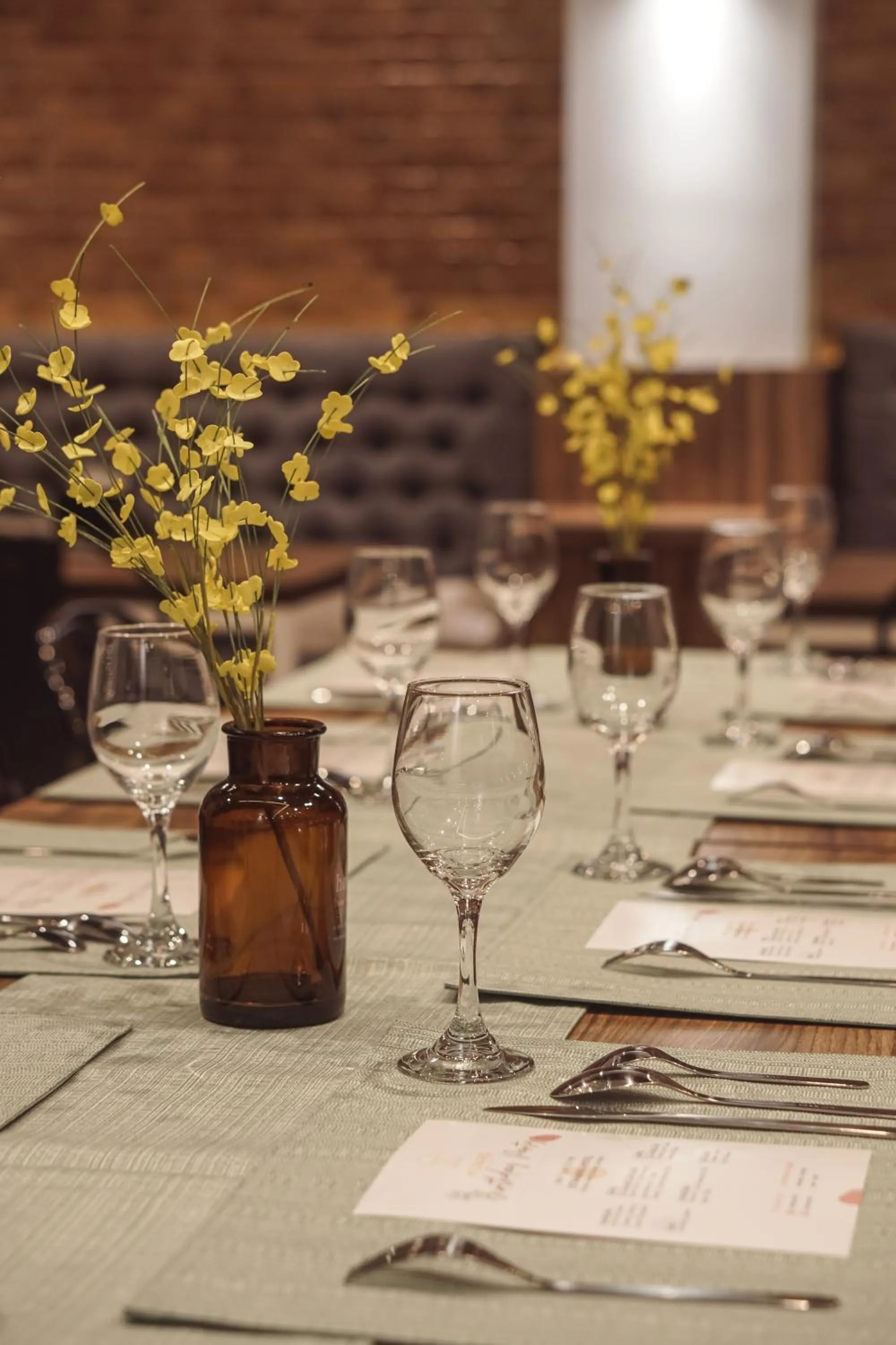 Restaurant/places to eat in Istanaku