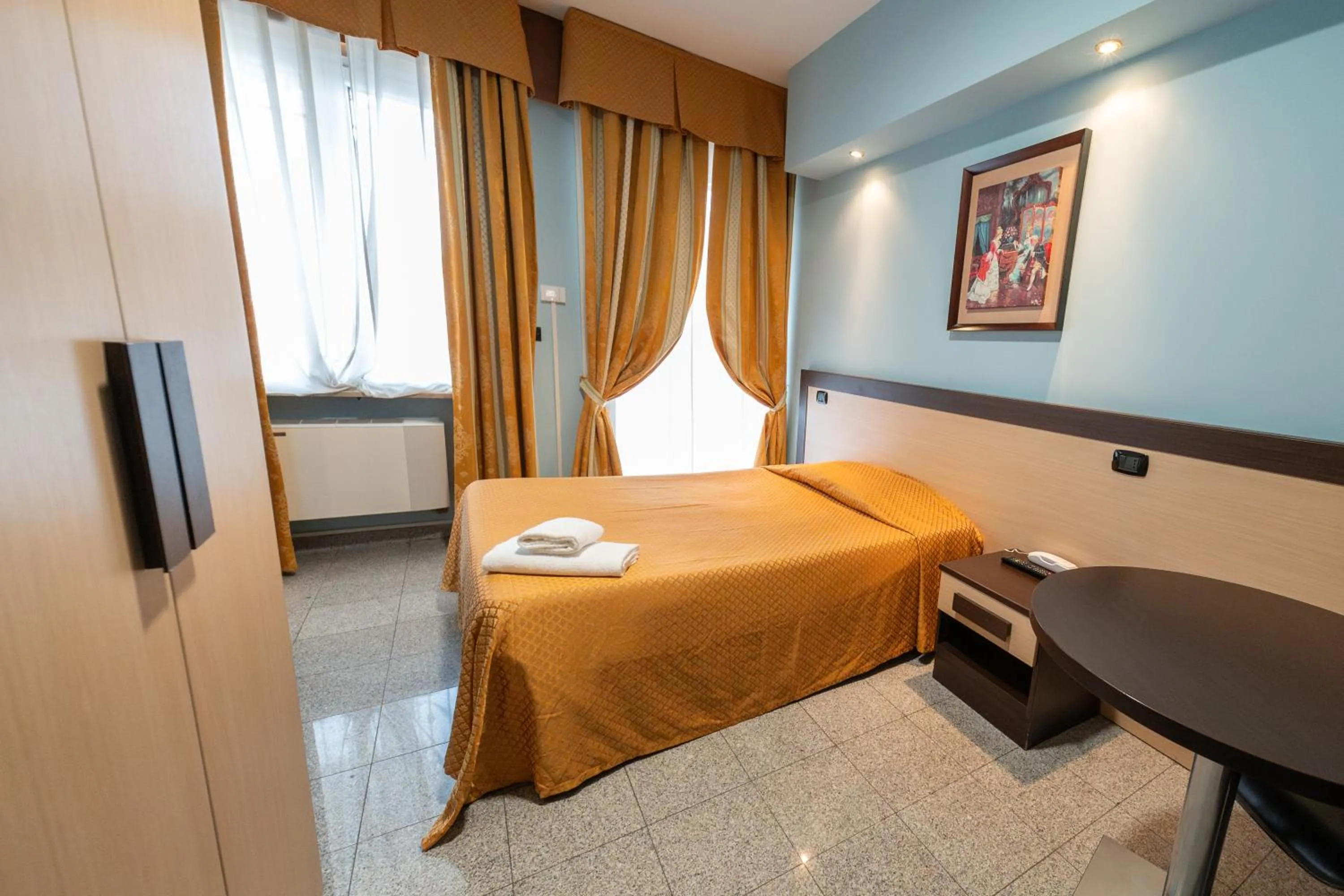 Photo of the whole room, Bed in Hotel Residence Sestriere