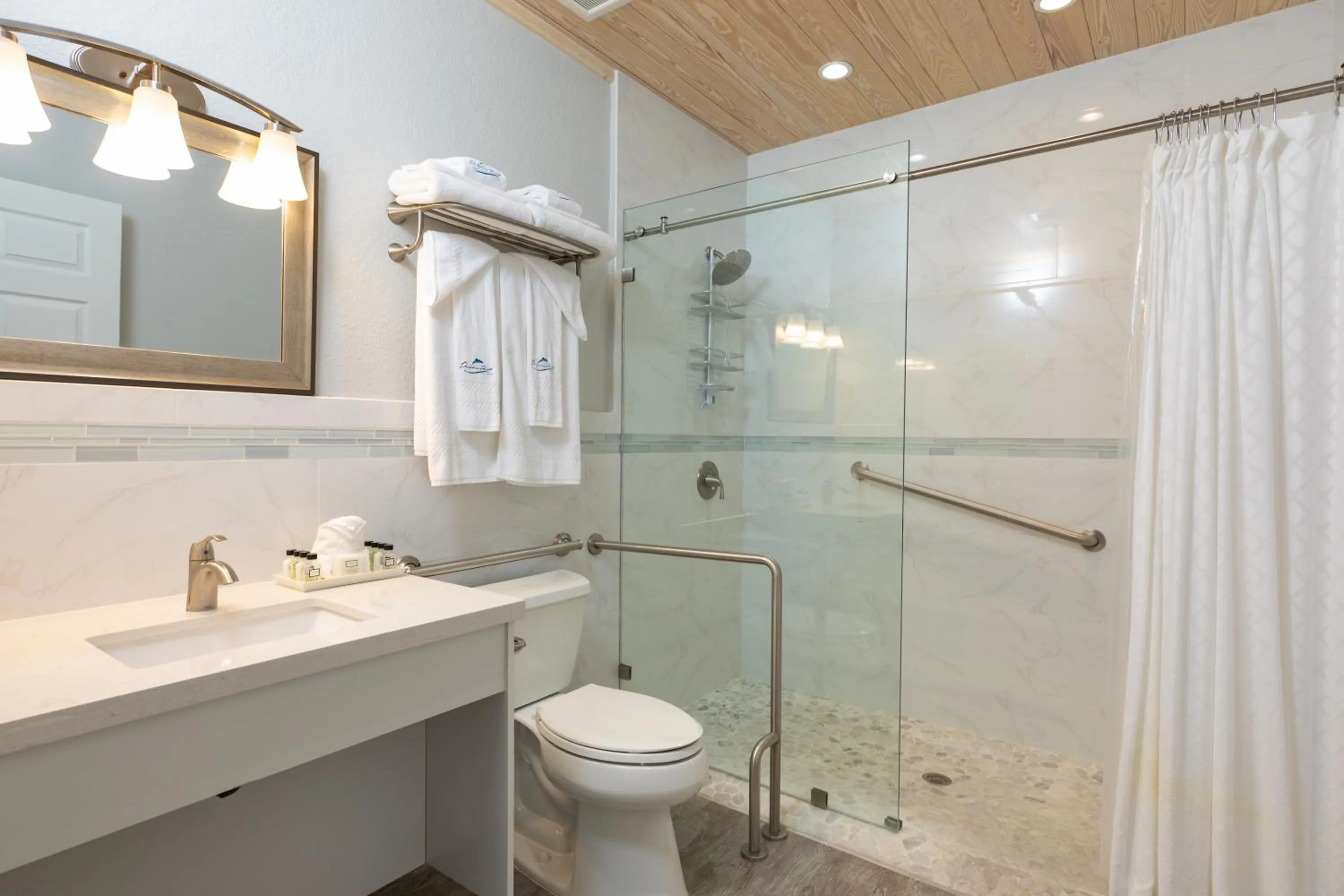 Dolphin Point Villas