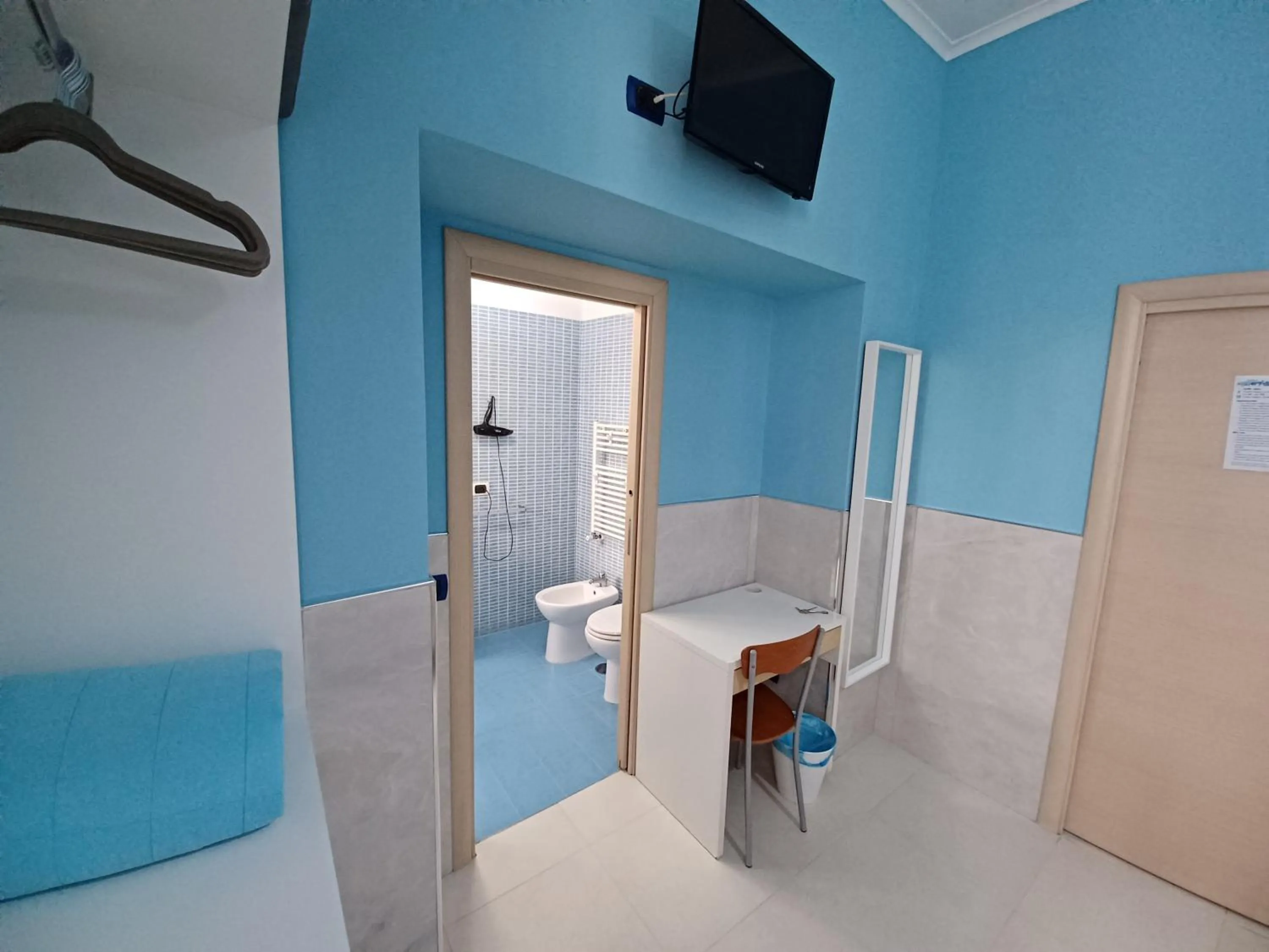 Toilet in B&B Quattro Palazzi Napoli Centro