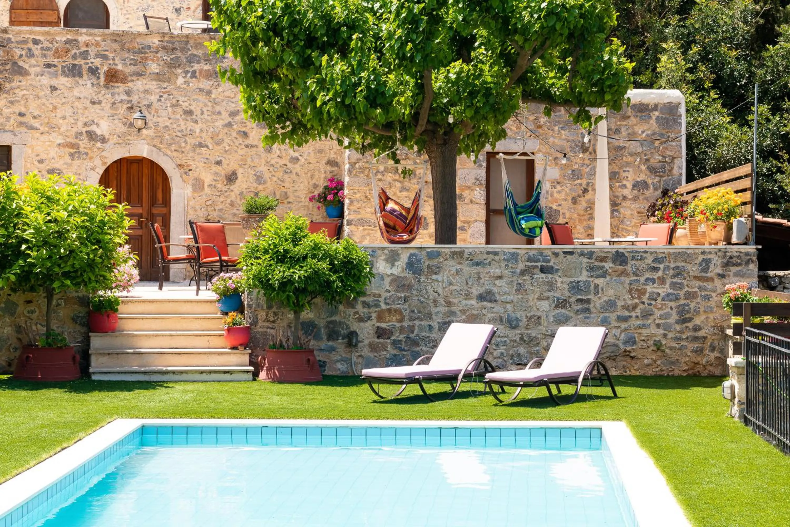 Property building in Metohi Nature Living