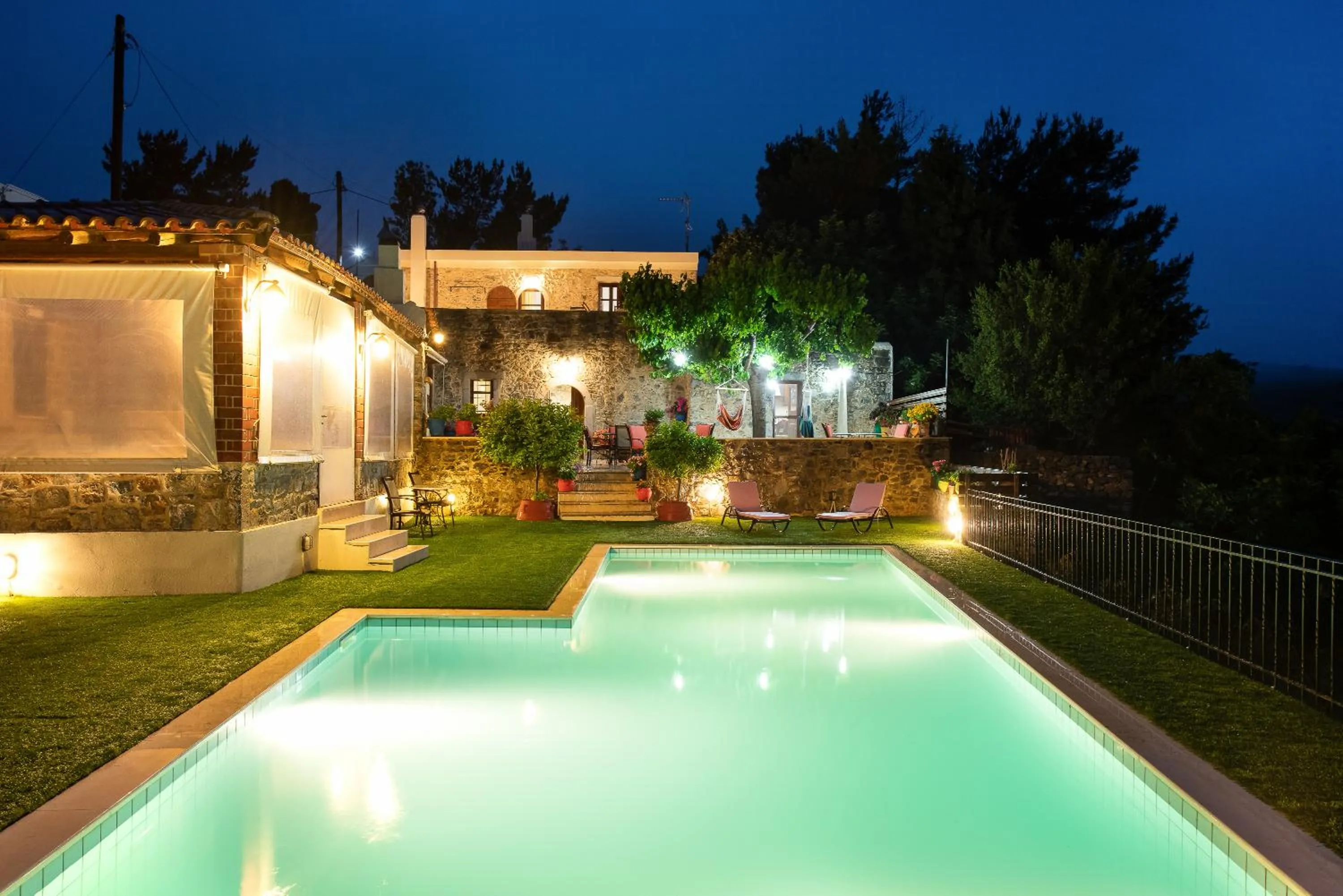 Night in Metohi Nature Living