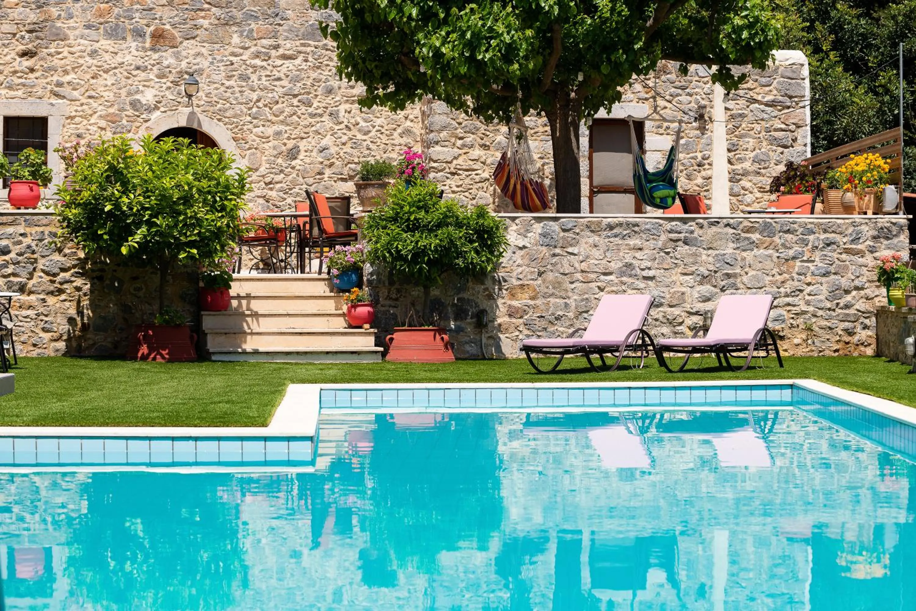 Property building in Metohi Nature Living