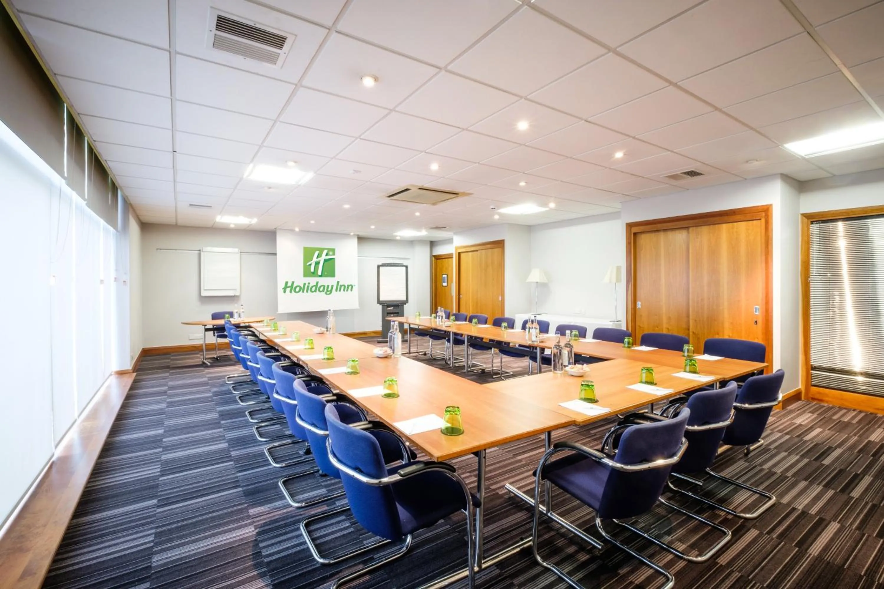 Business facilities in Holiday Inn Coventry M6, J2 by IHG
