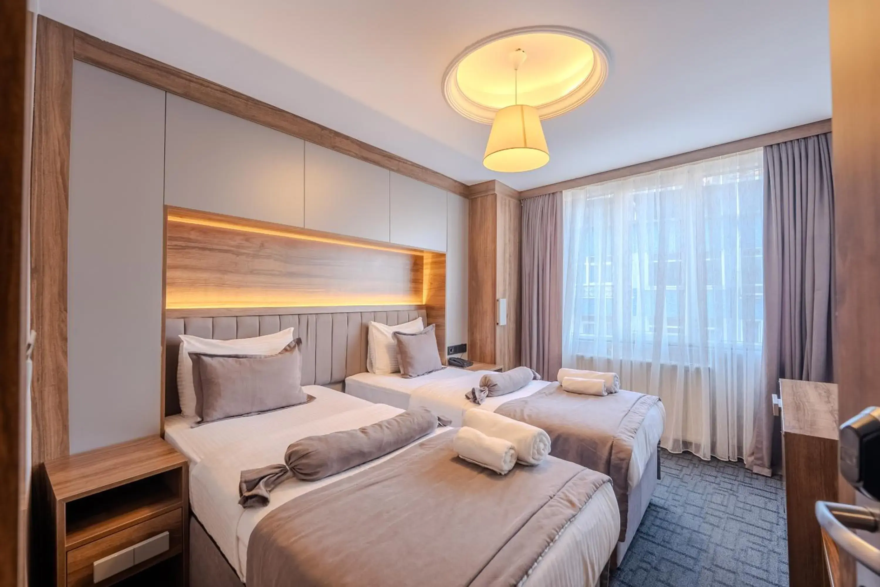 Twin Room in Best House Hotel OLD TOWN Twin Room in Best House Hotel OLD TOWN