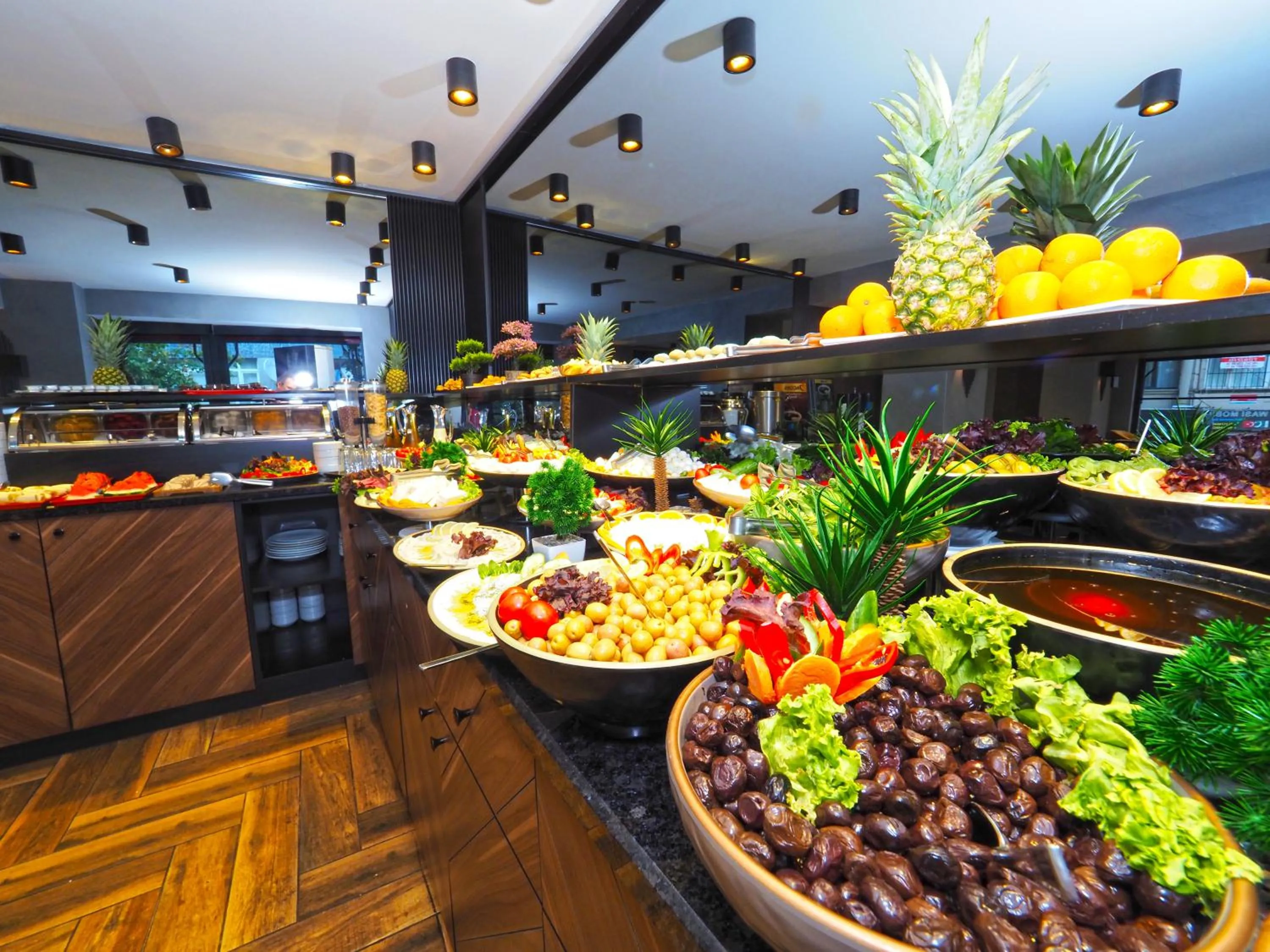 Breakfast in Best House Hotel OLD TOWN