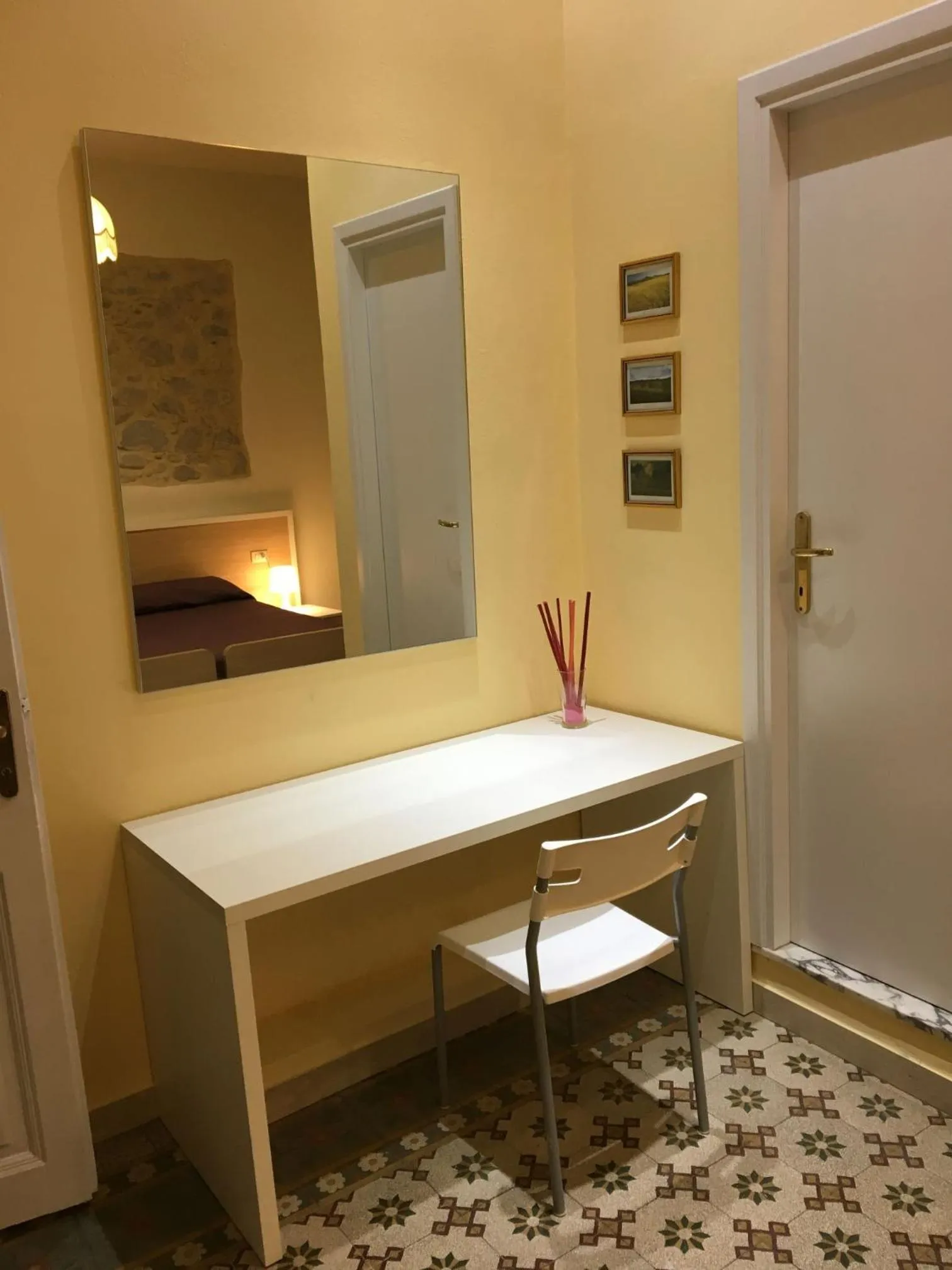 Decorative detail in La Speranza Hotel Grazzini