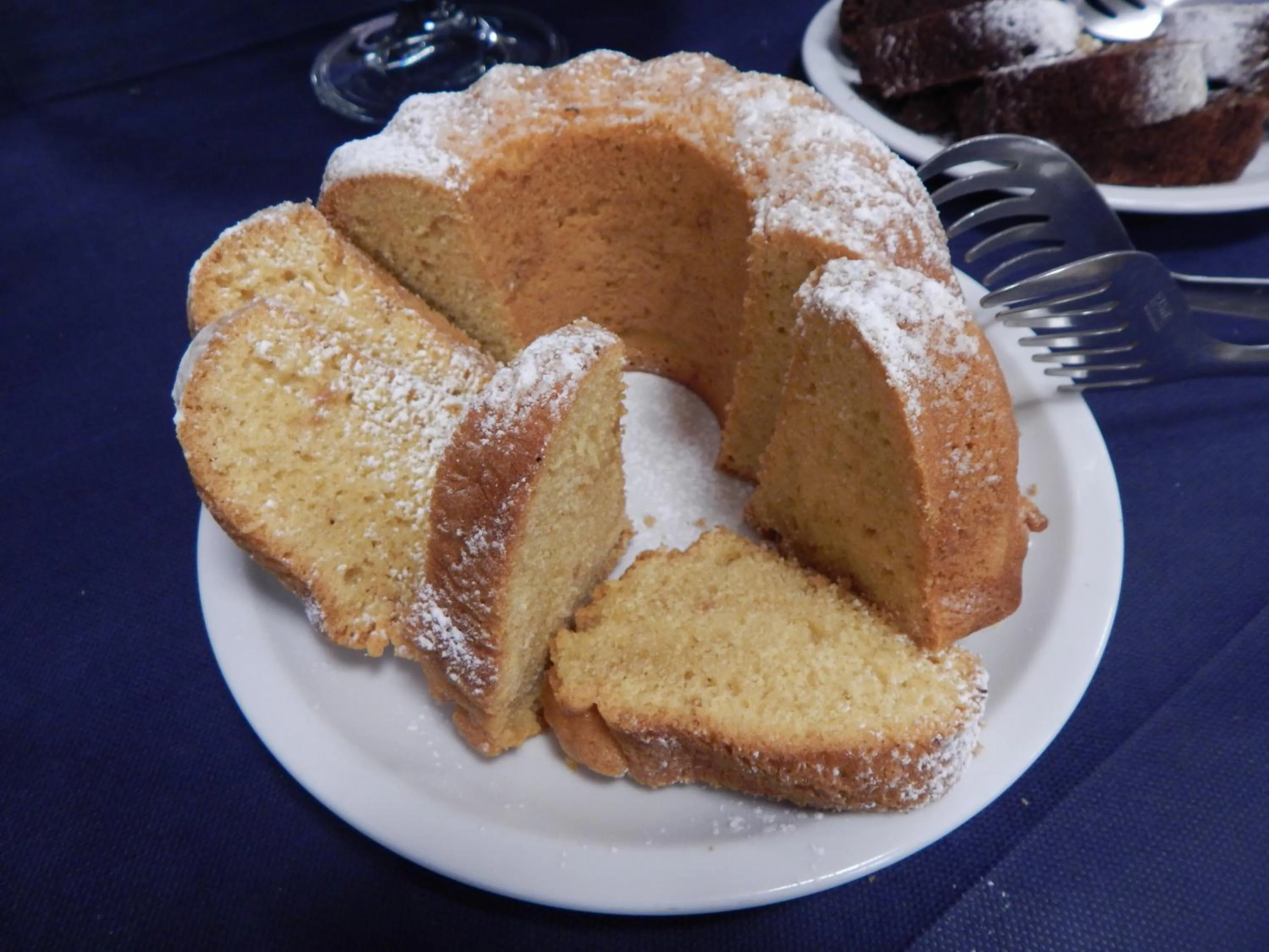 Buffet breakfast in Hotel Vera