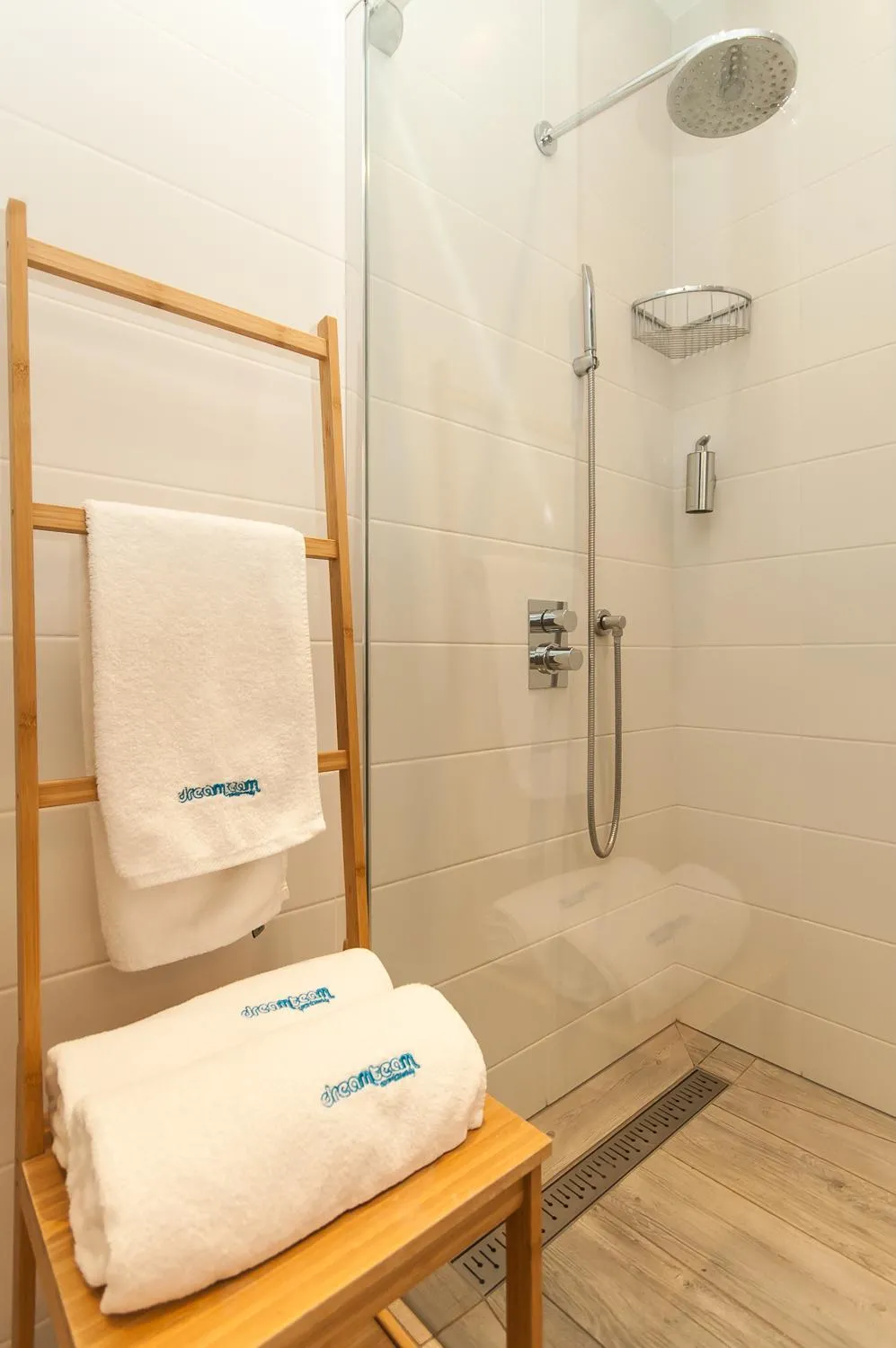 Shower in Dream Team Nordic Haven