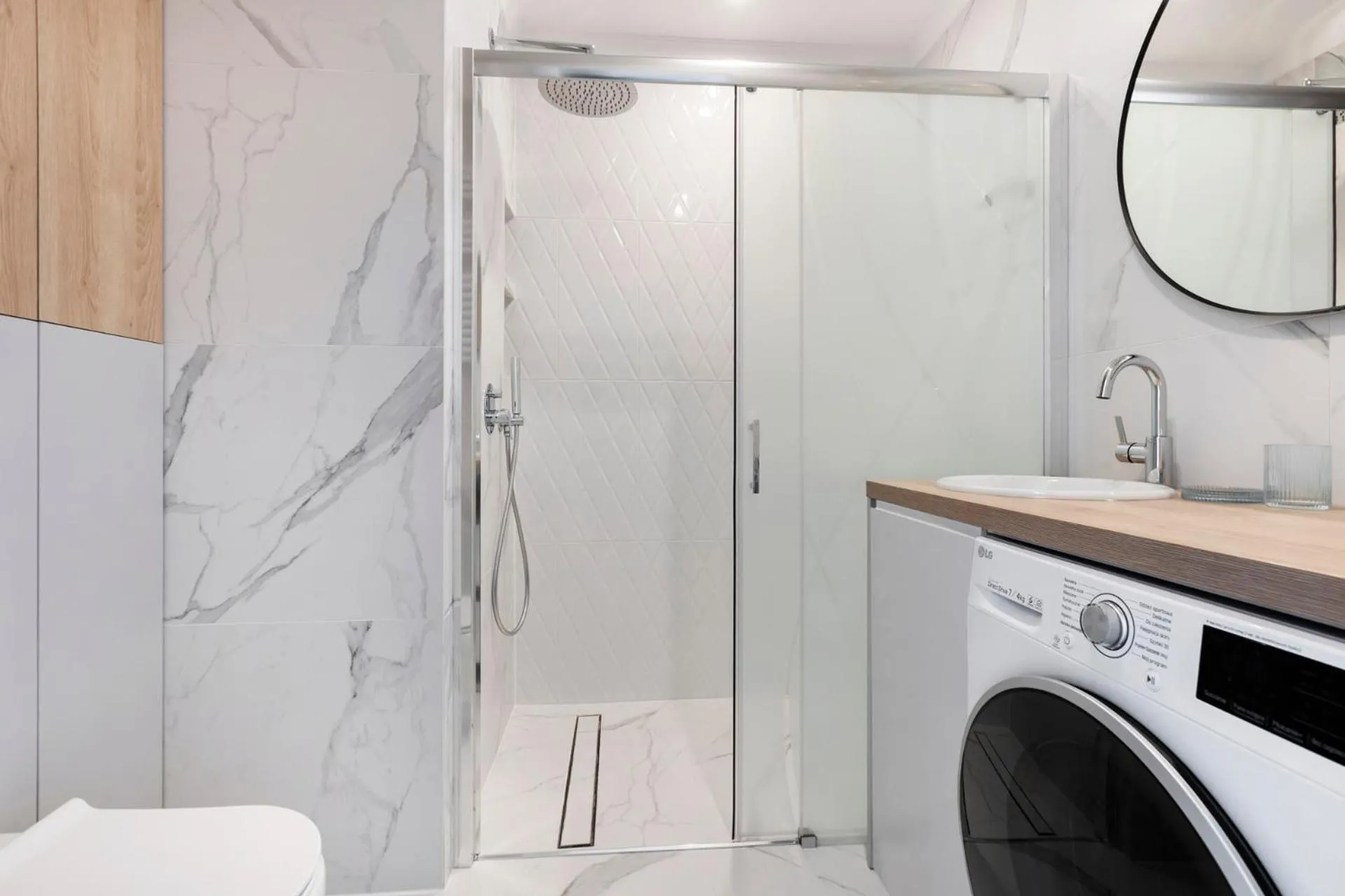 Shower in Dream Team Nordic Haven