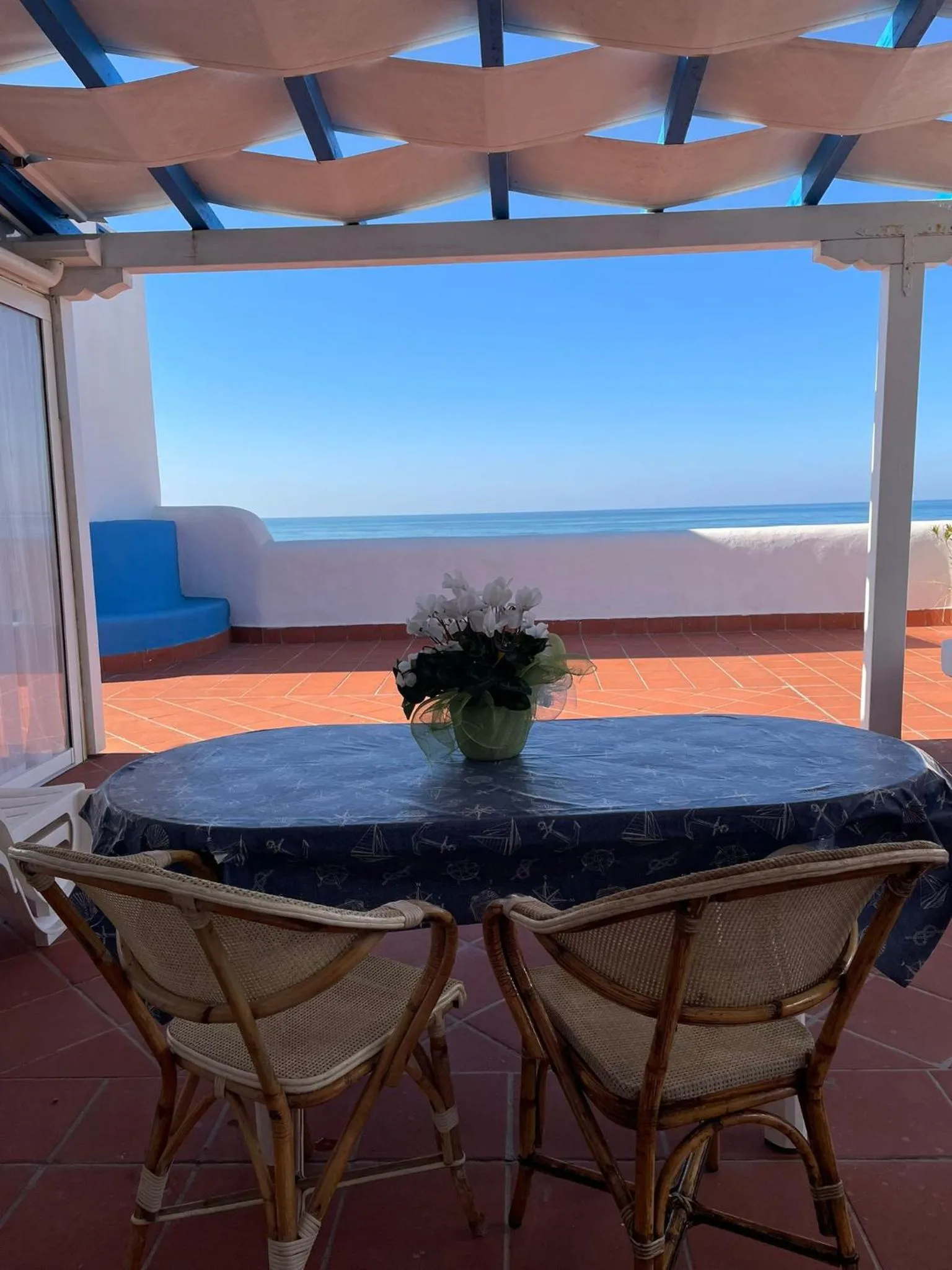 Apartment with Terrace in Casa Vacanze Elianto