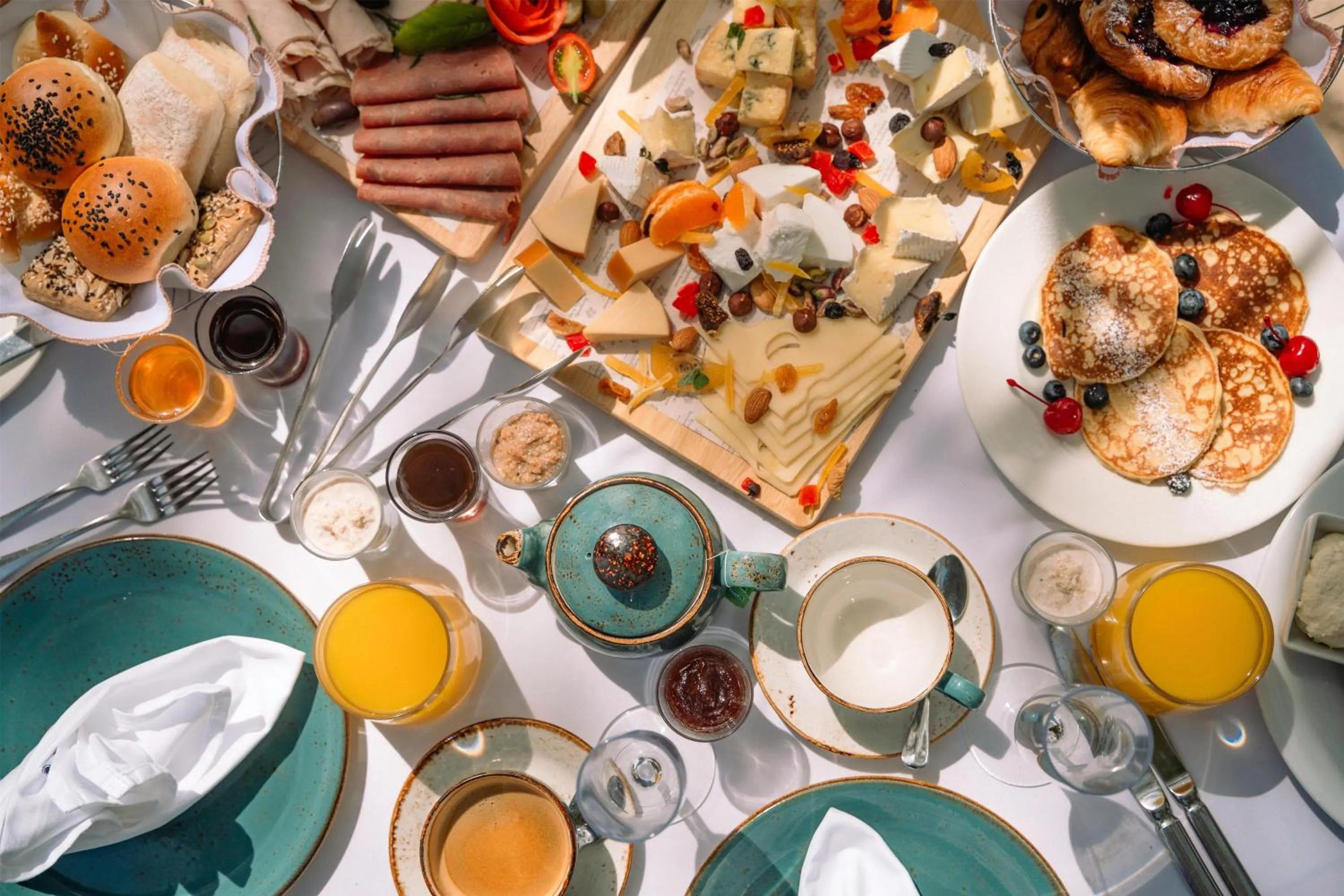 Restaurant/places to eat in Kempinski Seychelles Resort