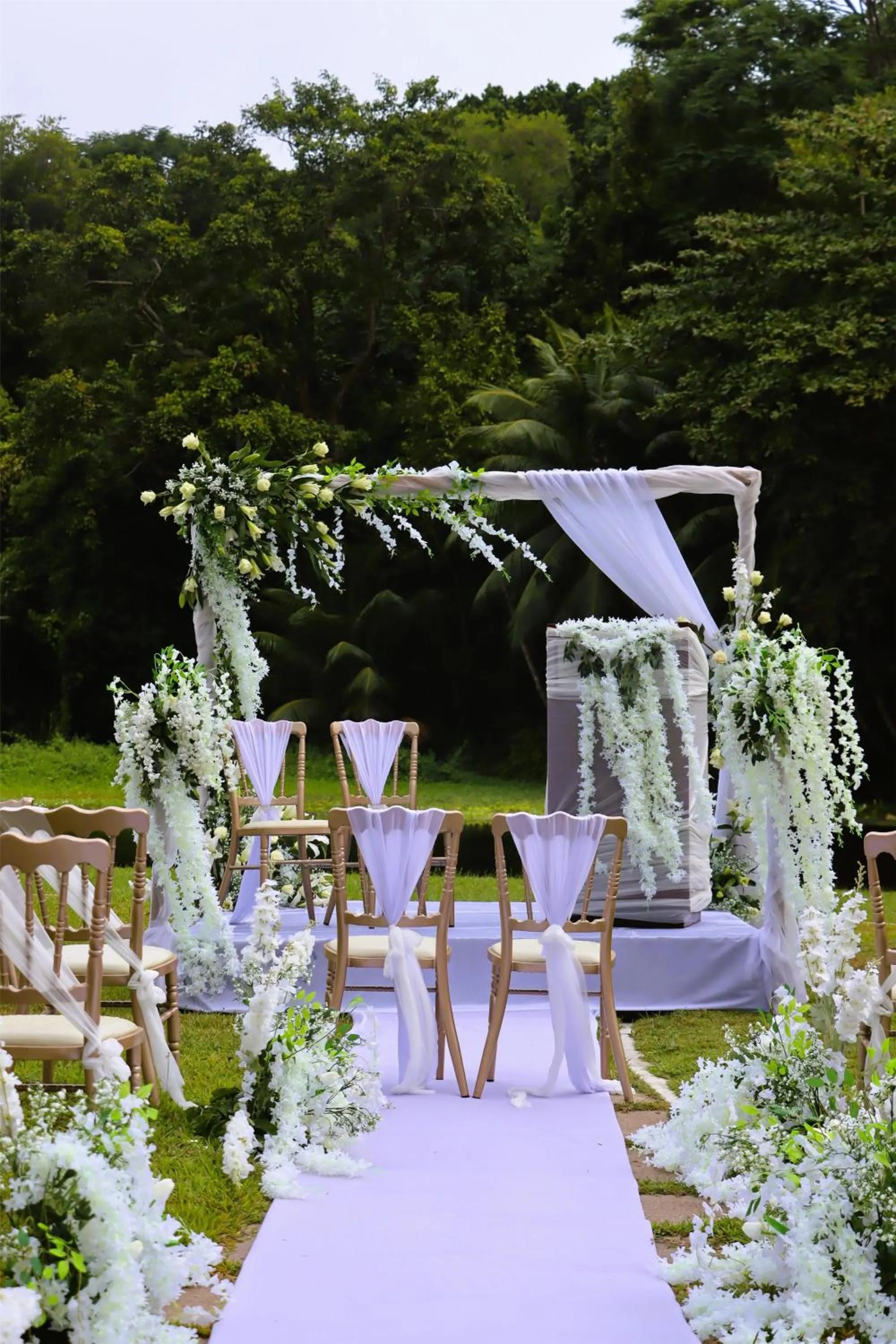 wedding in Kempinski Seychelles Resort