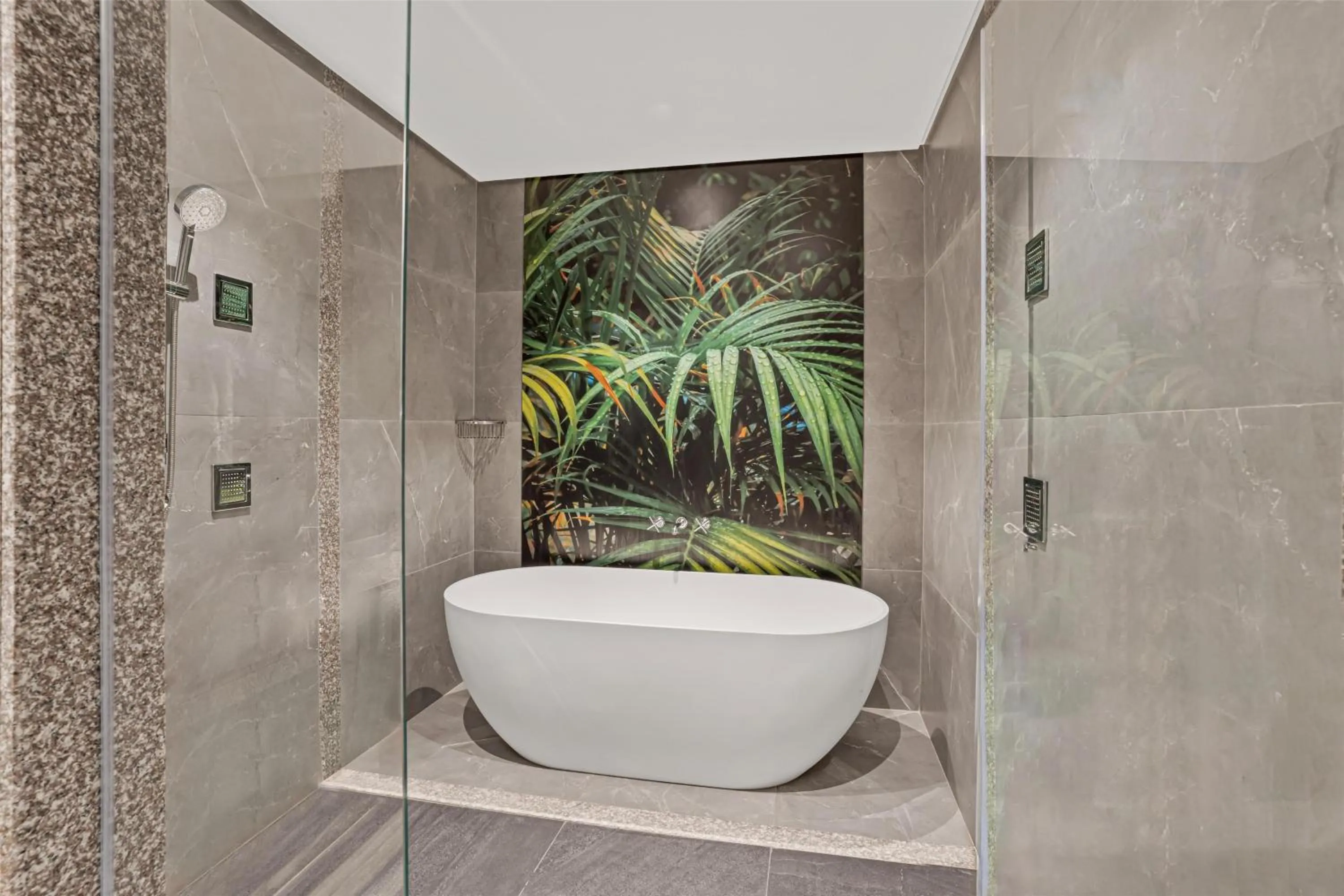 Photo of the whole room in Kempinski Seychelles Resort