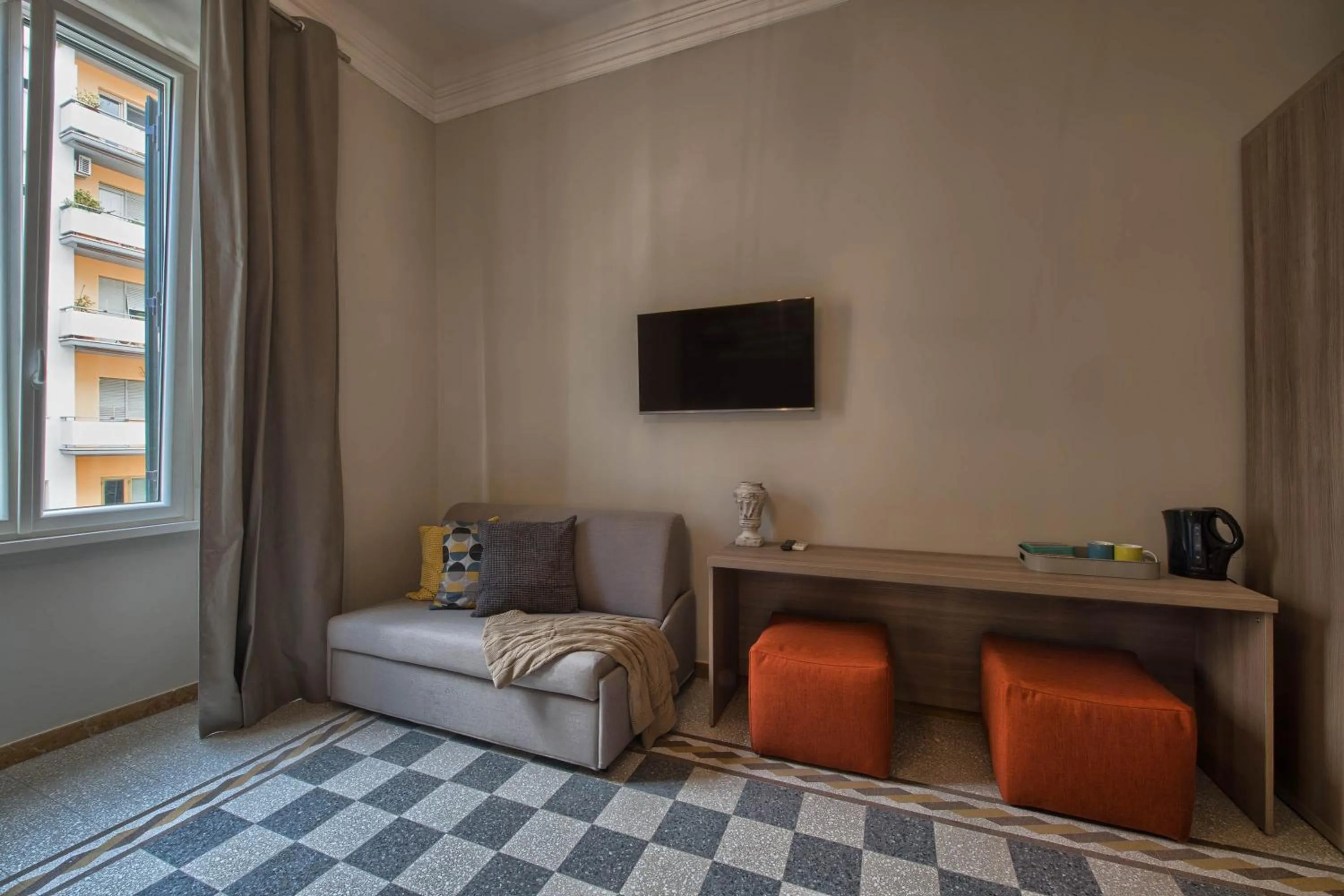 Bedroom, Bed in The Pope's Window