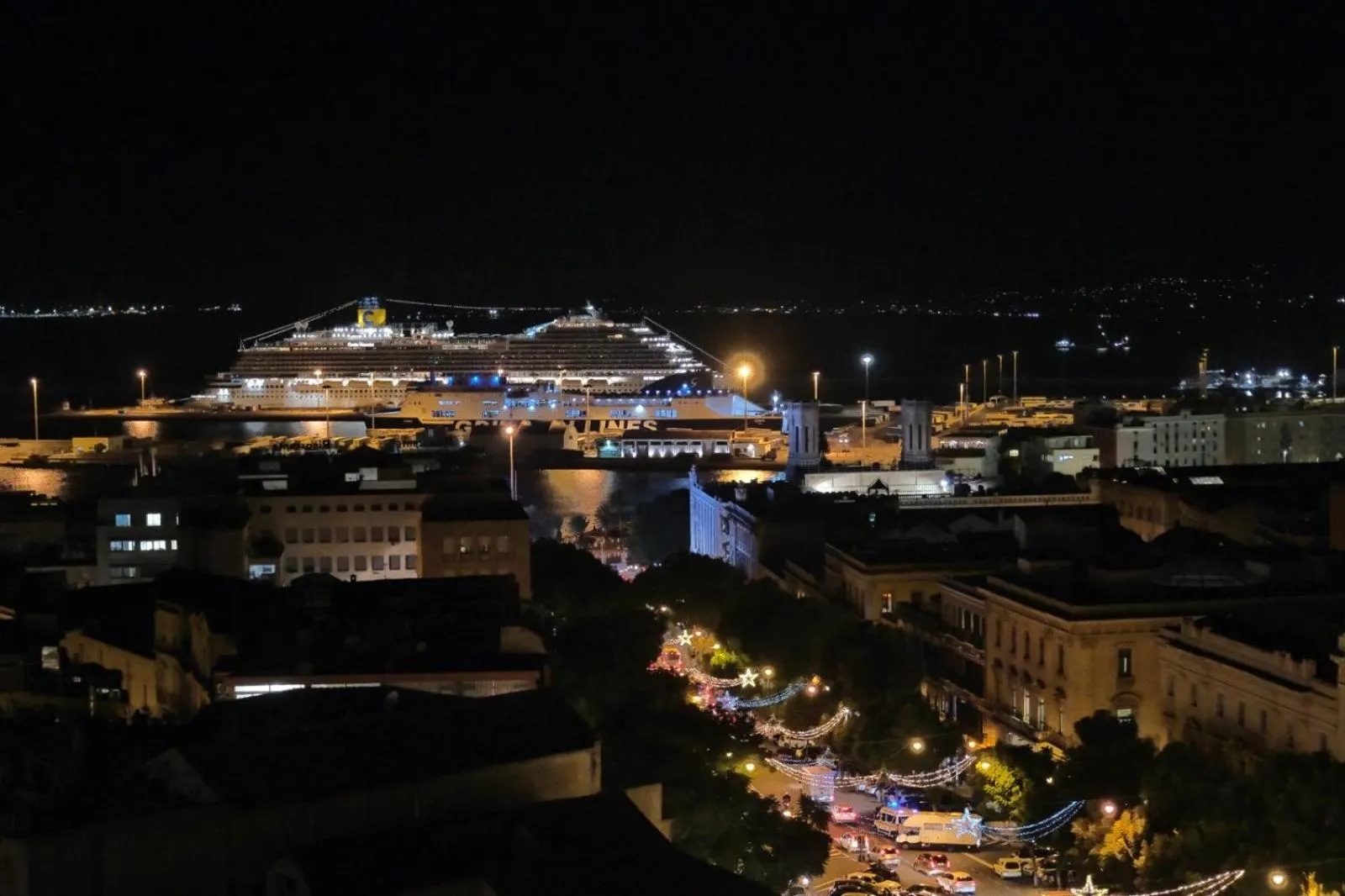 Night in Studio Apartments Centro Storico Via Manno