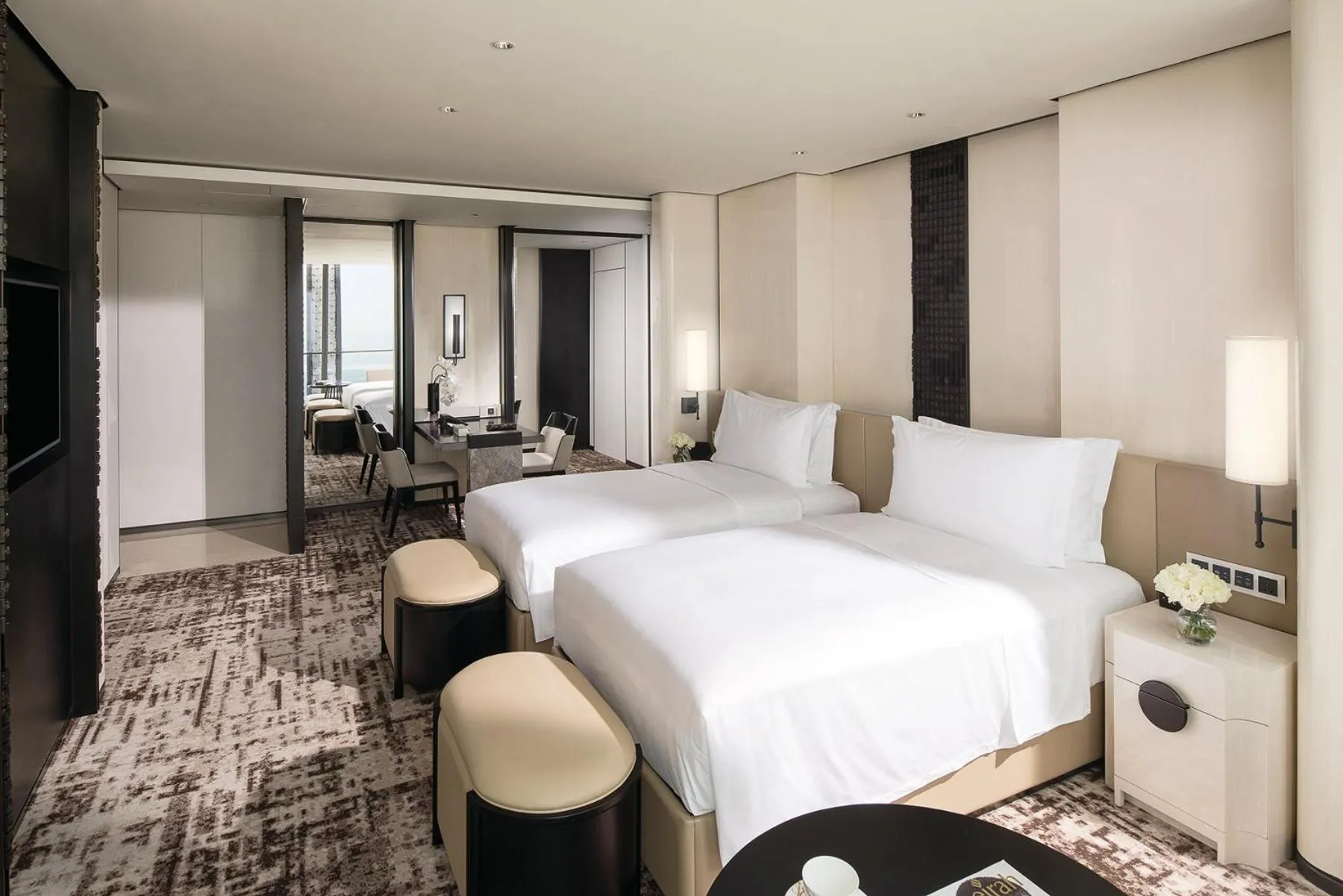 Photo of the whole room, Bed in Jumeirah Nanjing