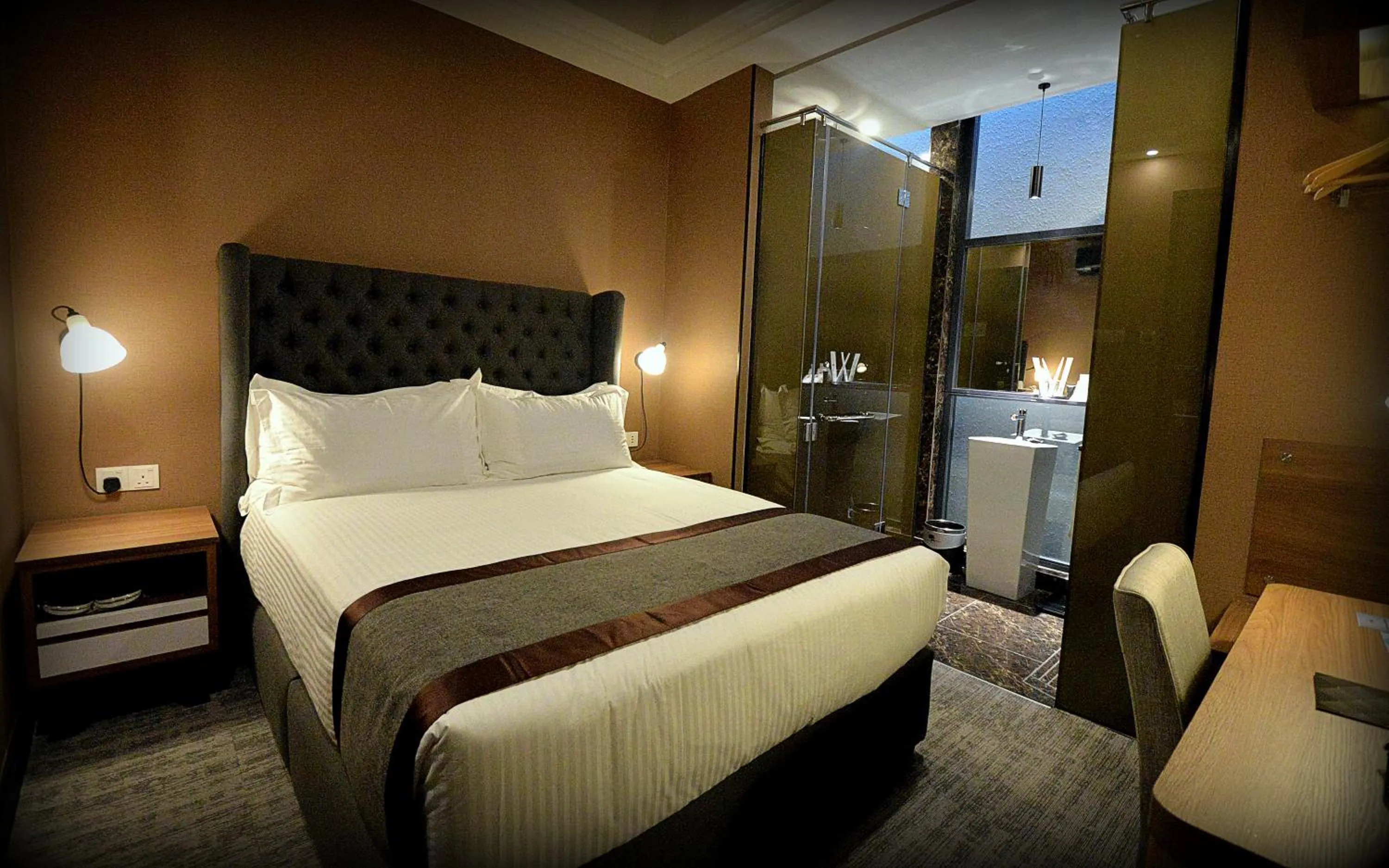 Photo of the whole room, Bed in 1969 Business Suites Bandar Botani, Ipoh