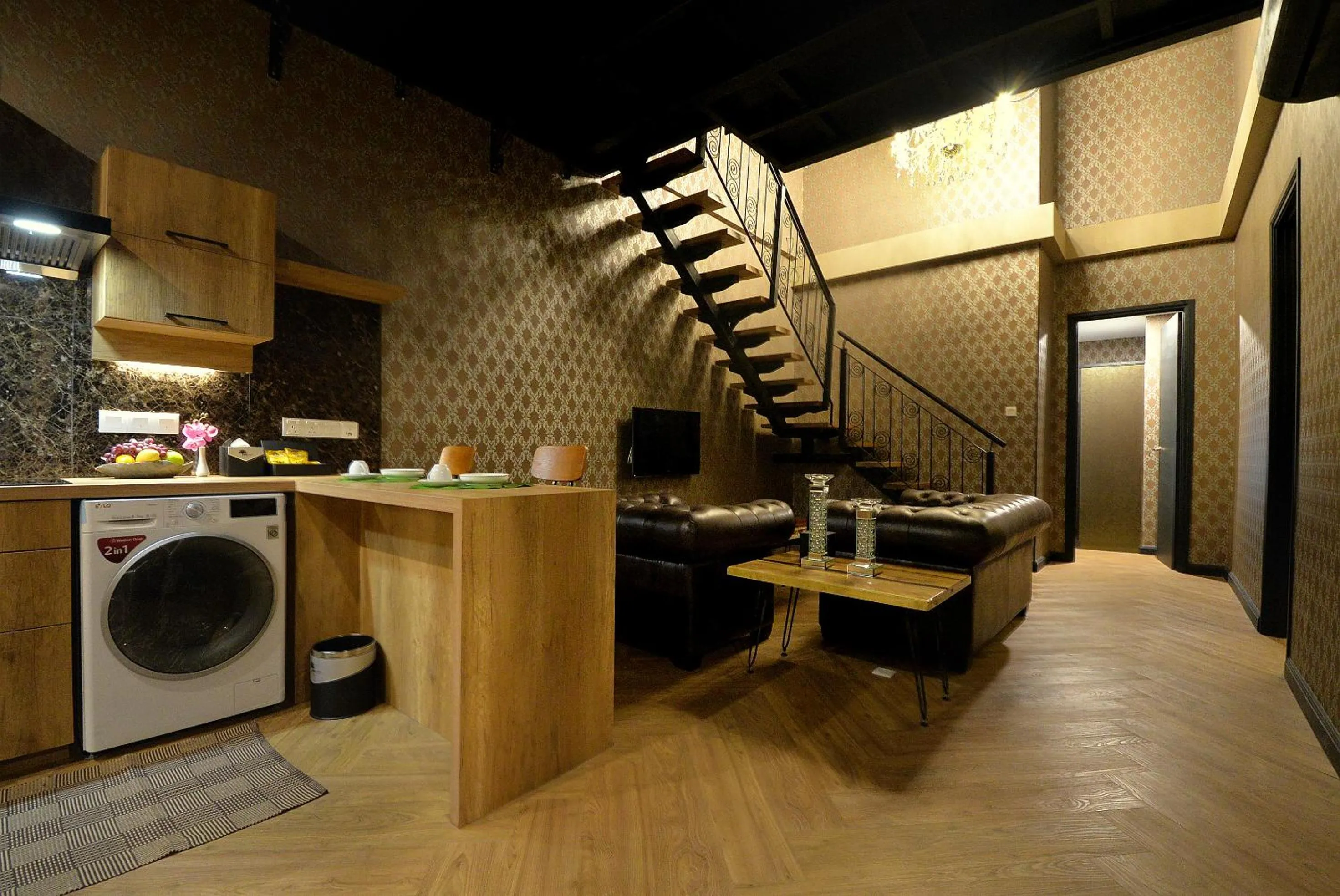 1969 Business Suites Bandar Botani, Ipoh