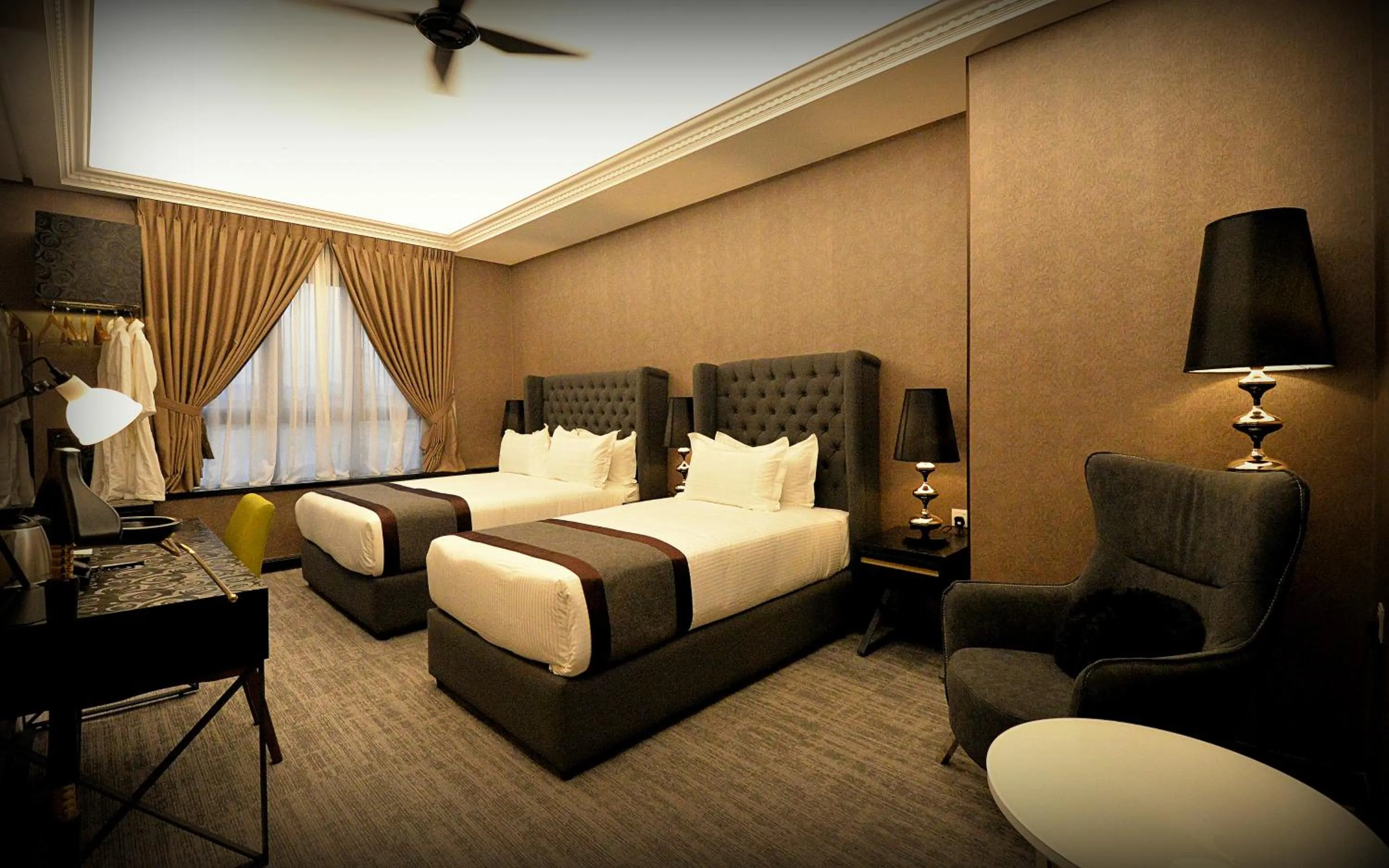 Photo of the whole room, Bed in 1969 Business Suites Bandar Botani, Ipoh