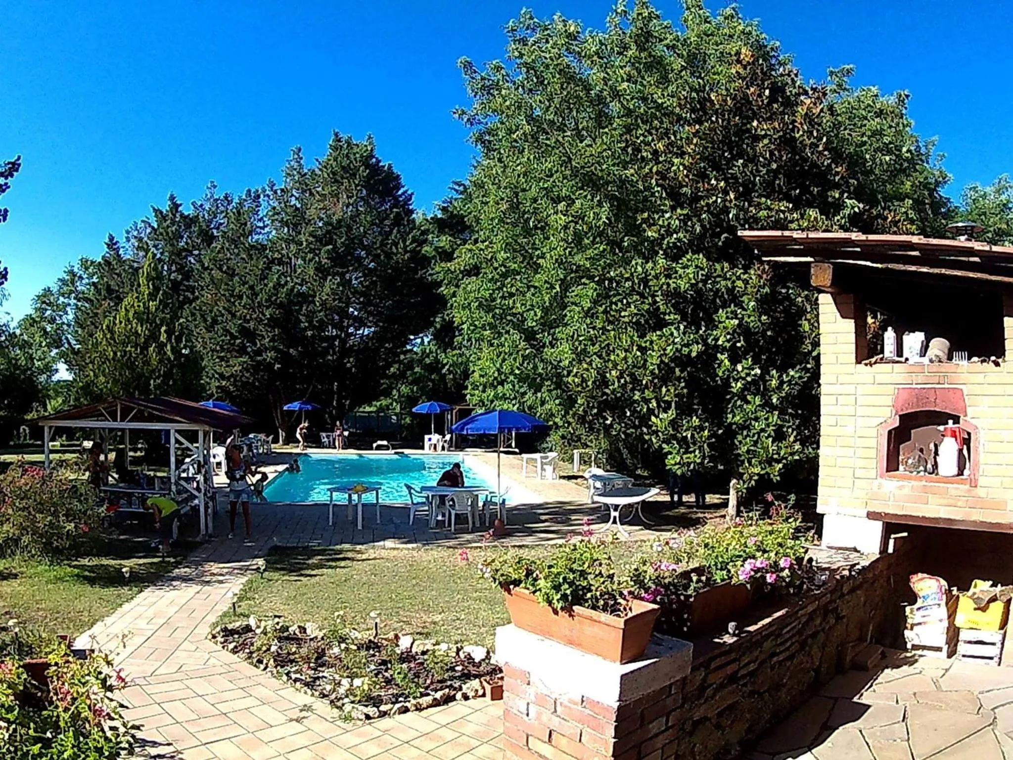 Garden in La Francigena