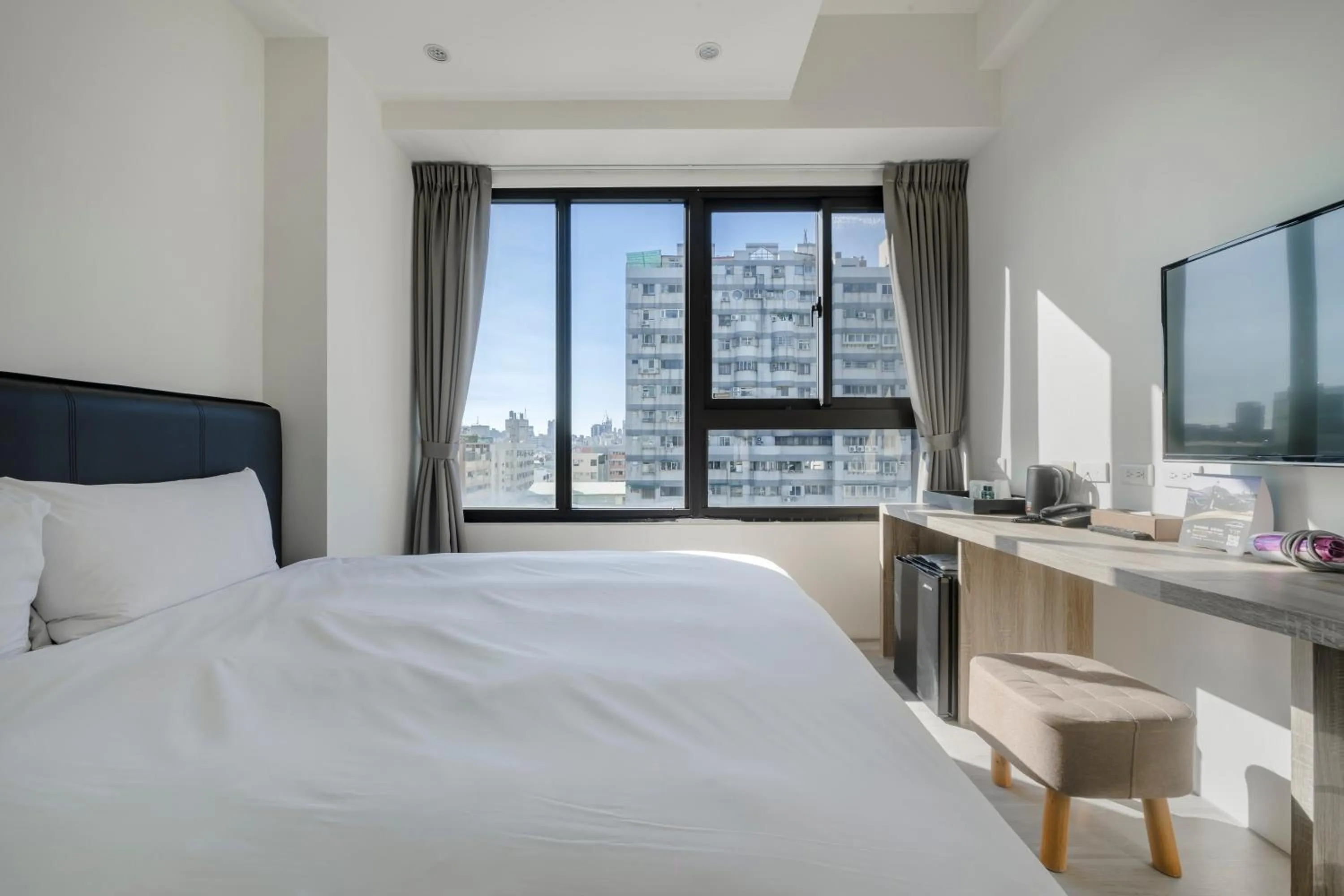 Bed in CHECK inn Express Taichung Fuxing