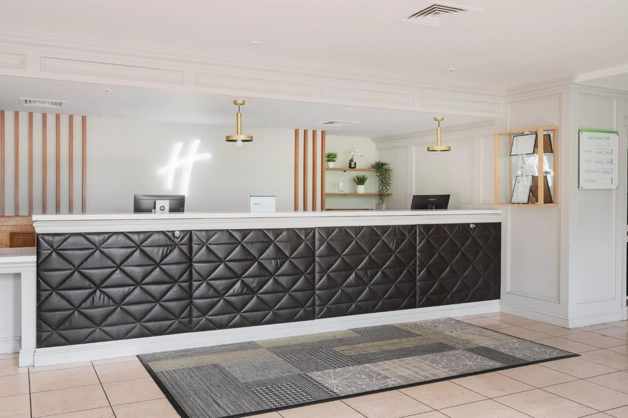 Property building in Holiday Inn Birmingham M6, Jct7 by IHG