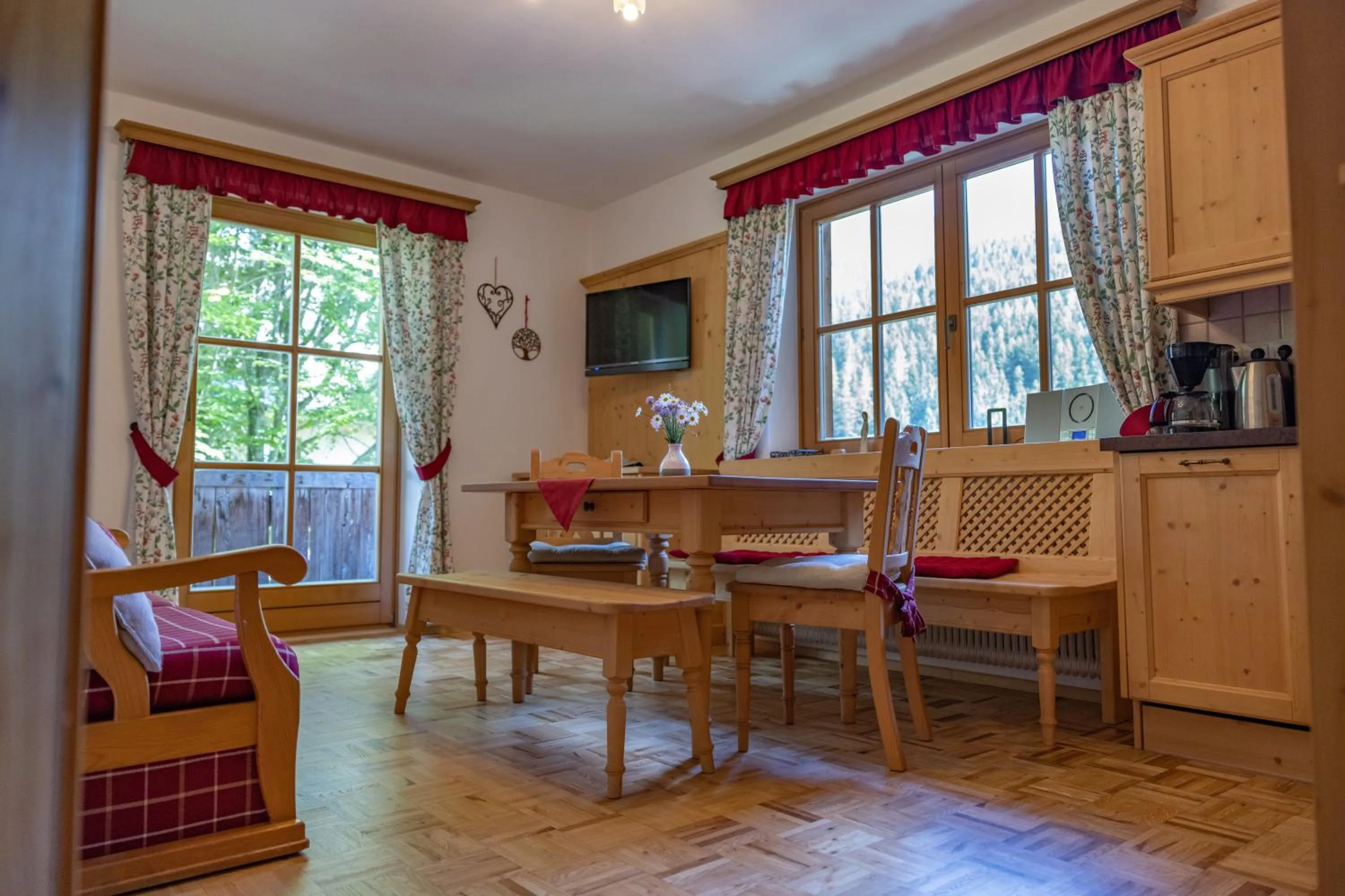 Kitchen or kitchenette in Biohof Seidl