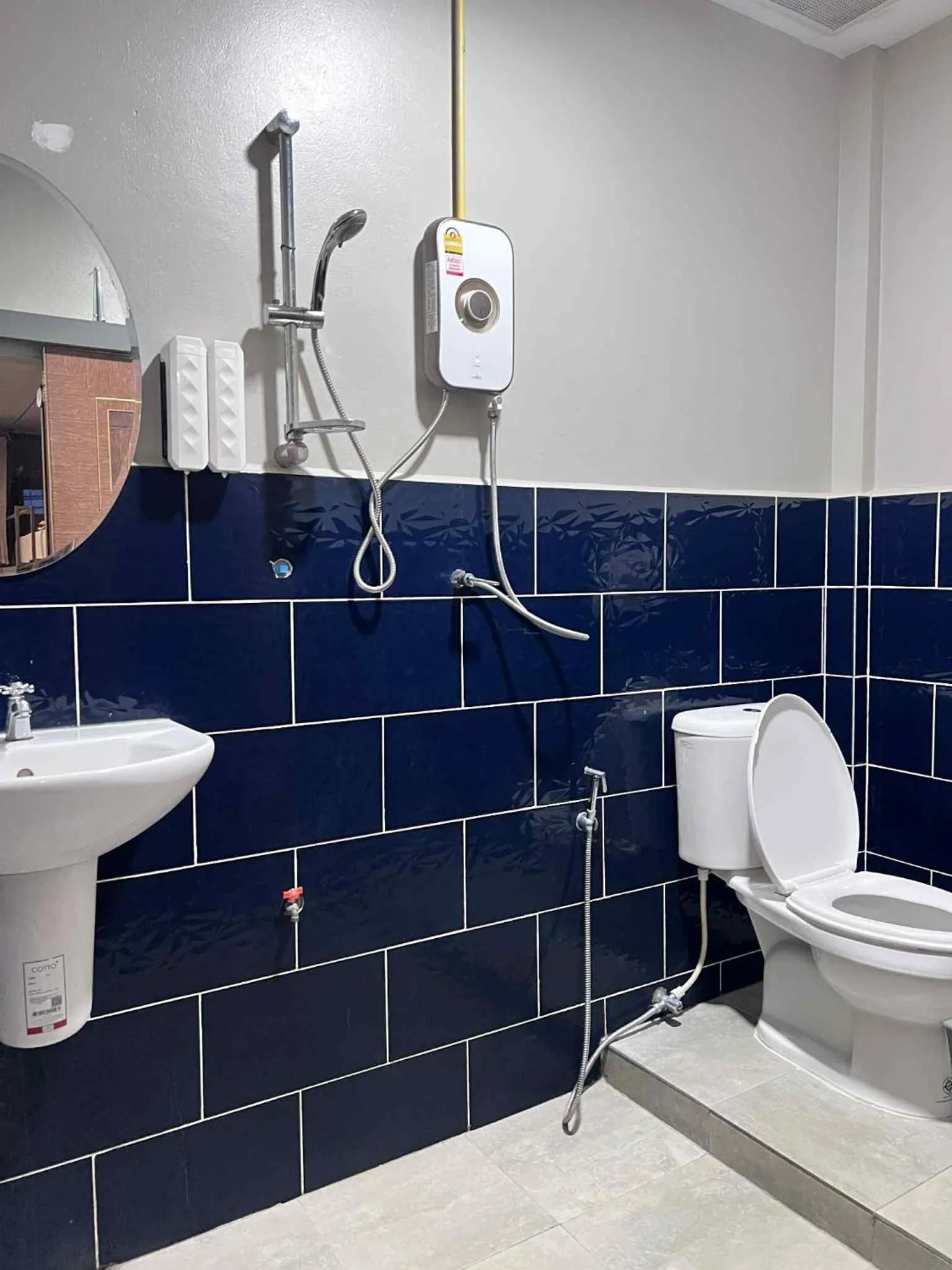 Shower in Chato Hostel