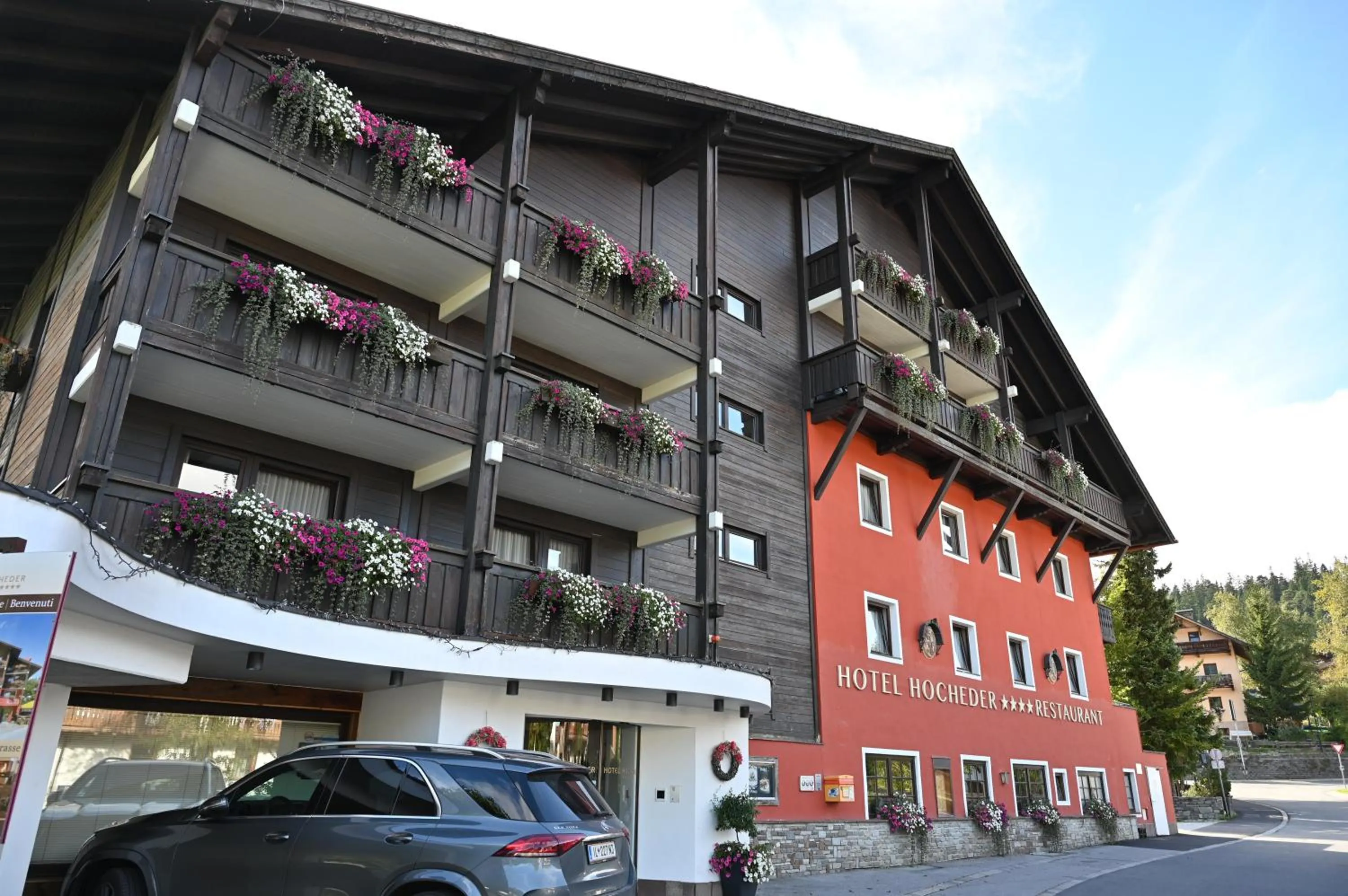 Property building in Hotel Hocheder