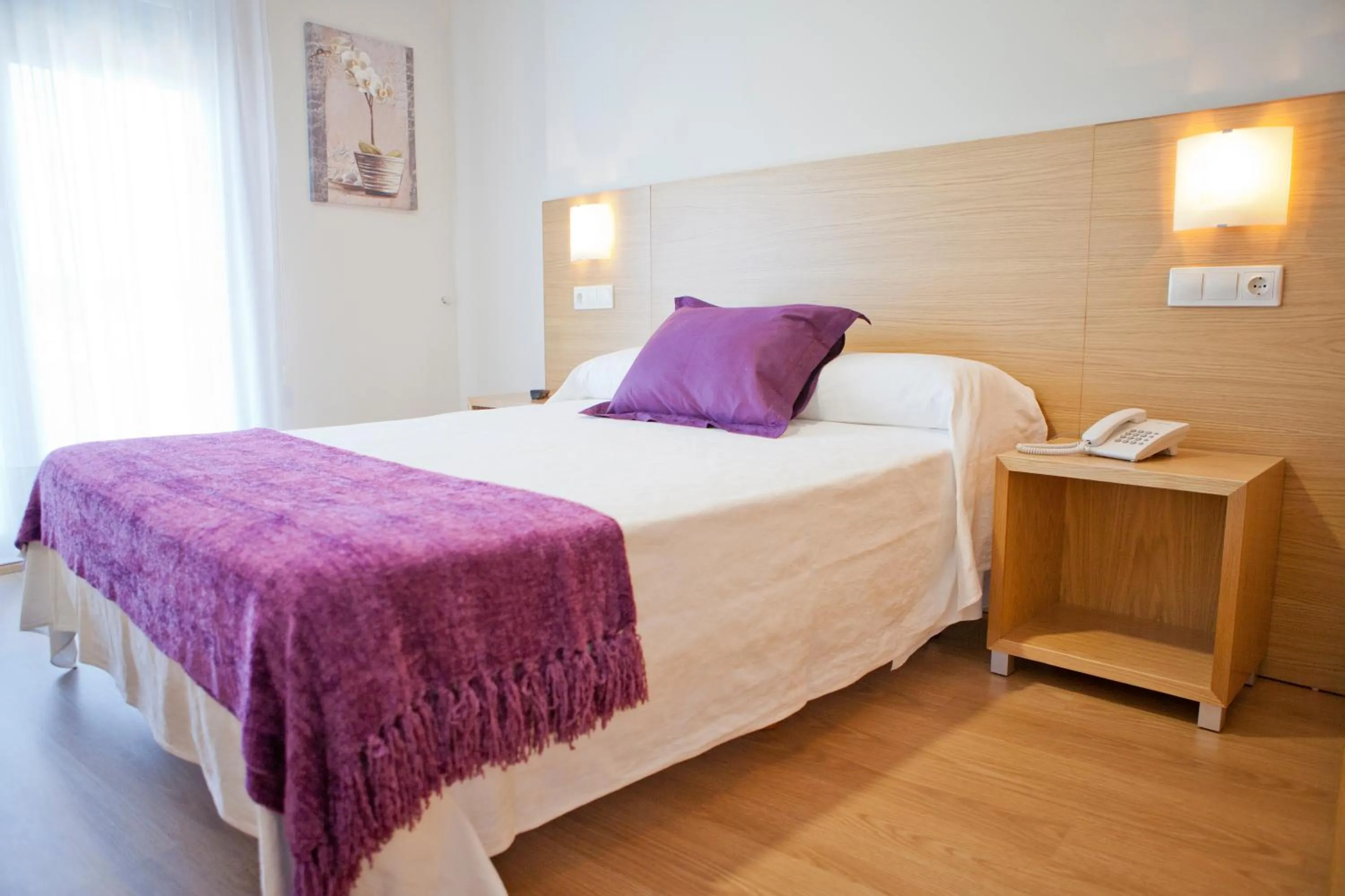 Photo of the whole room in Hotel Brisa del Mar