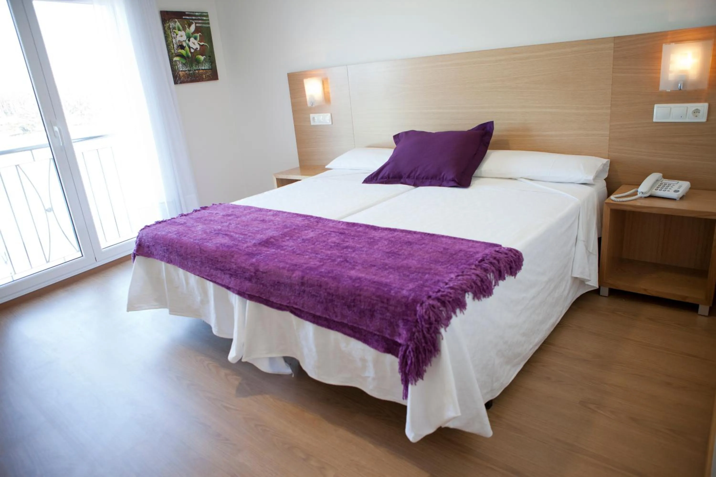 Photo of the whole room in Hotel Brisa del Mar