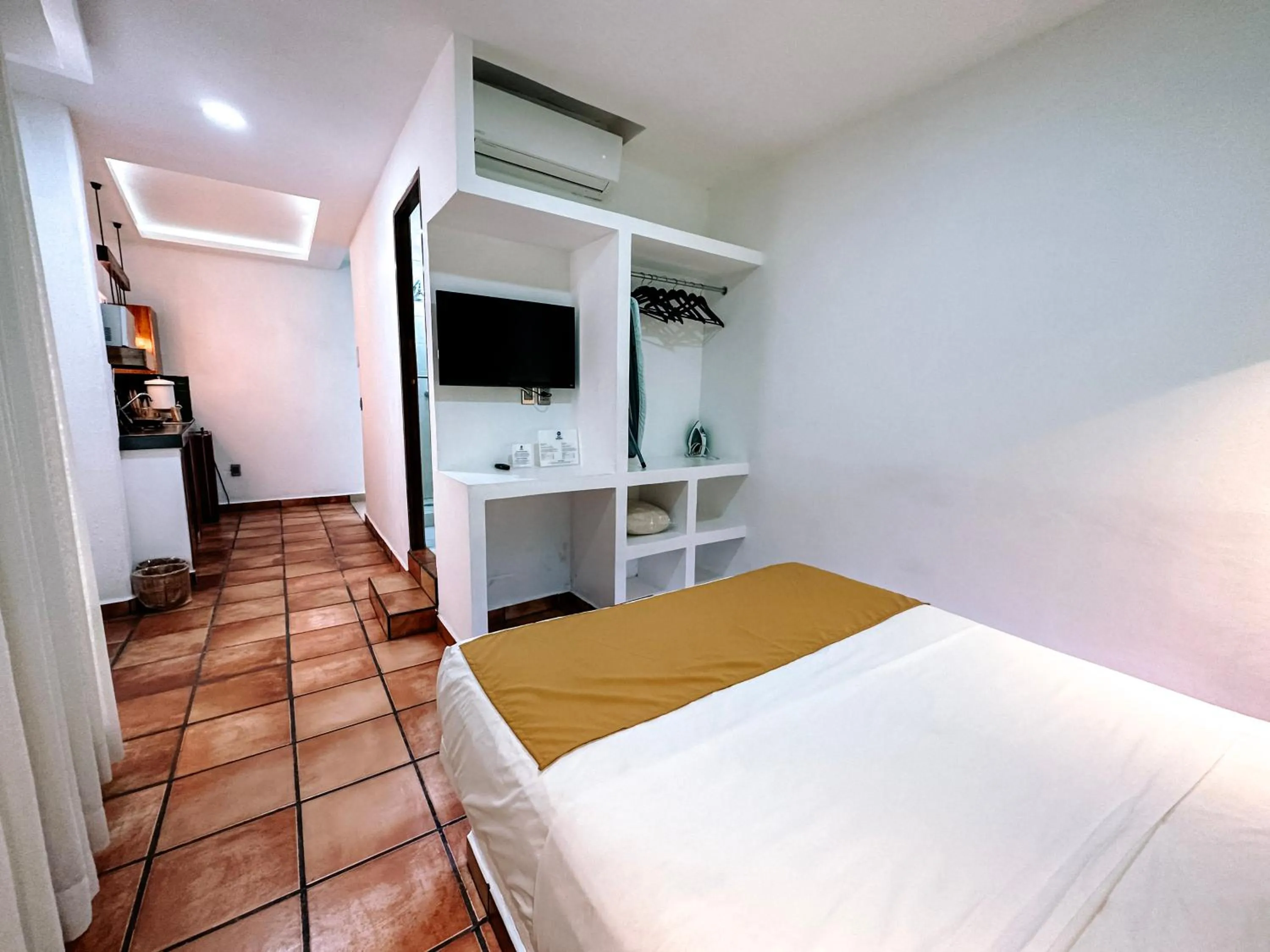 TV and multimedia, Bed in Best Western Posada Chahue