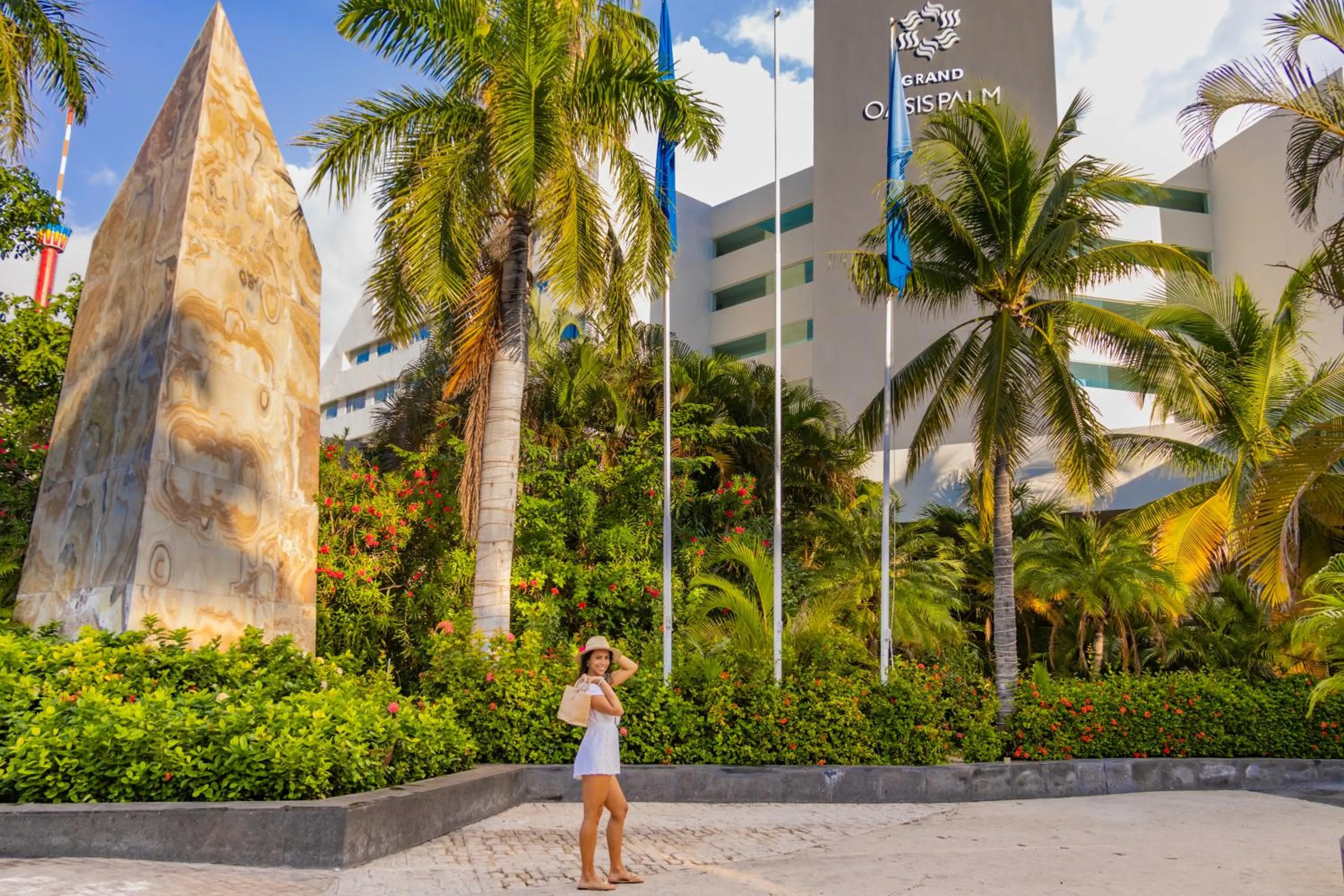 Property building in Grand Oasis Palm - All inclusive