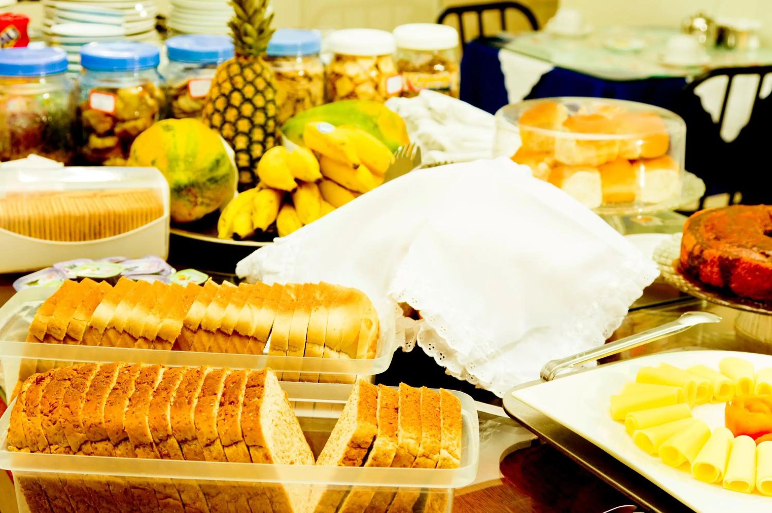 Food and drinks in Hotel Poyares